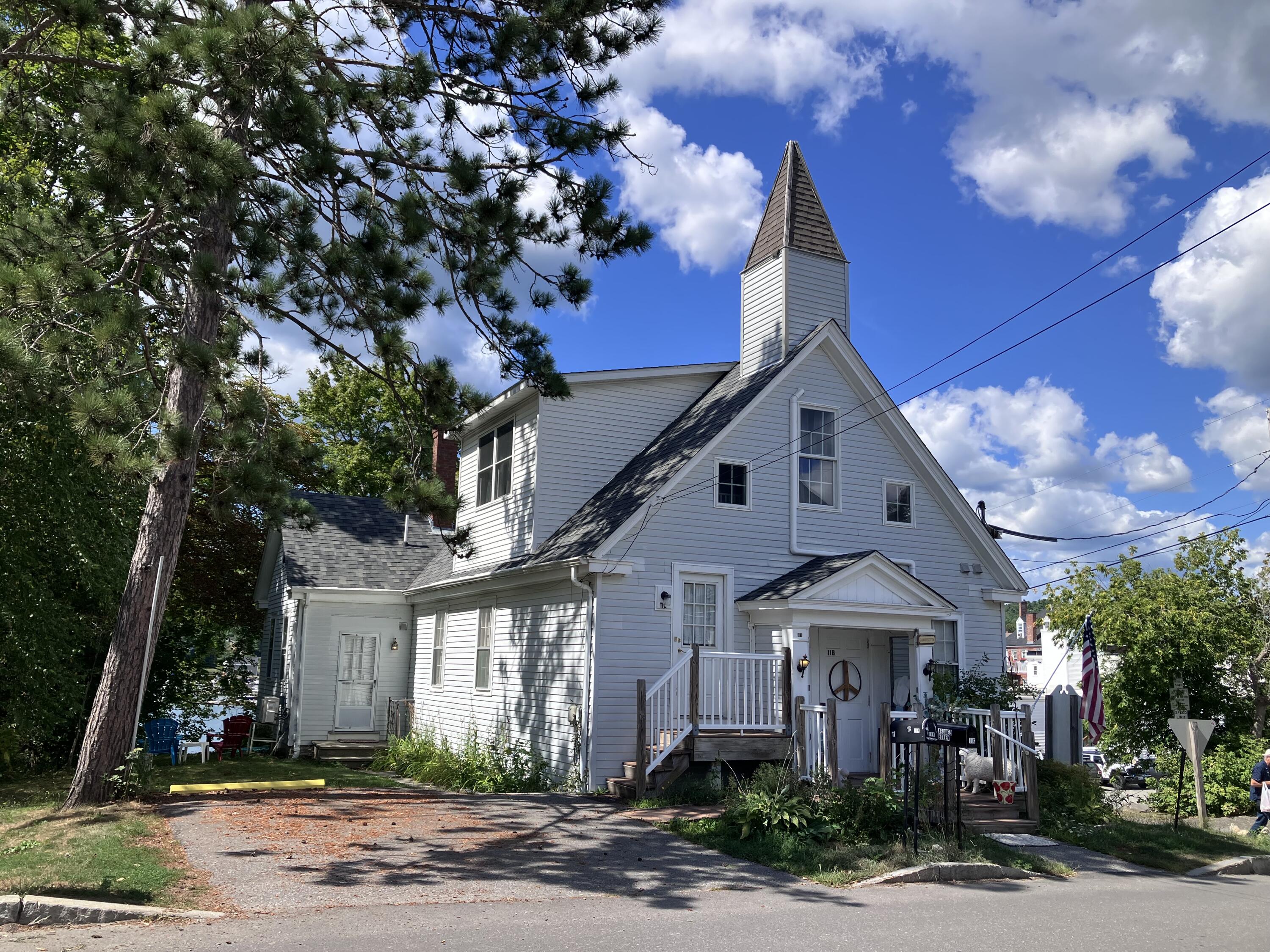 Damariscotta Real Estate – Homes for Sale in a Classic Coastal Town