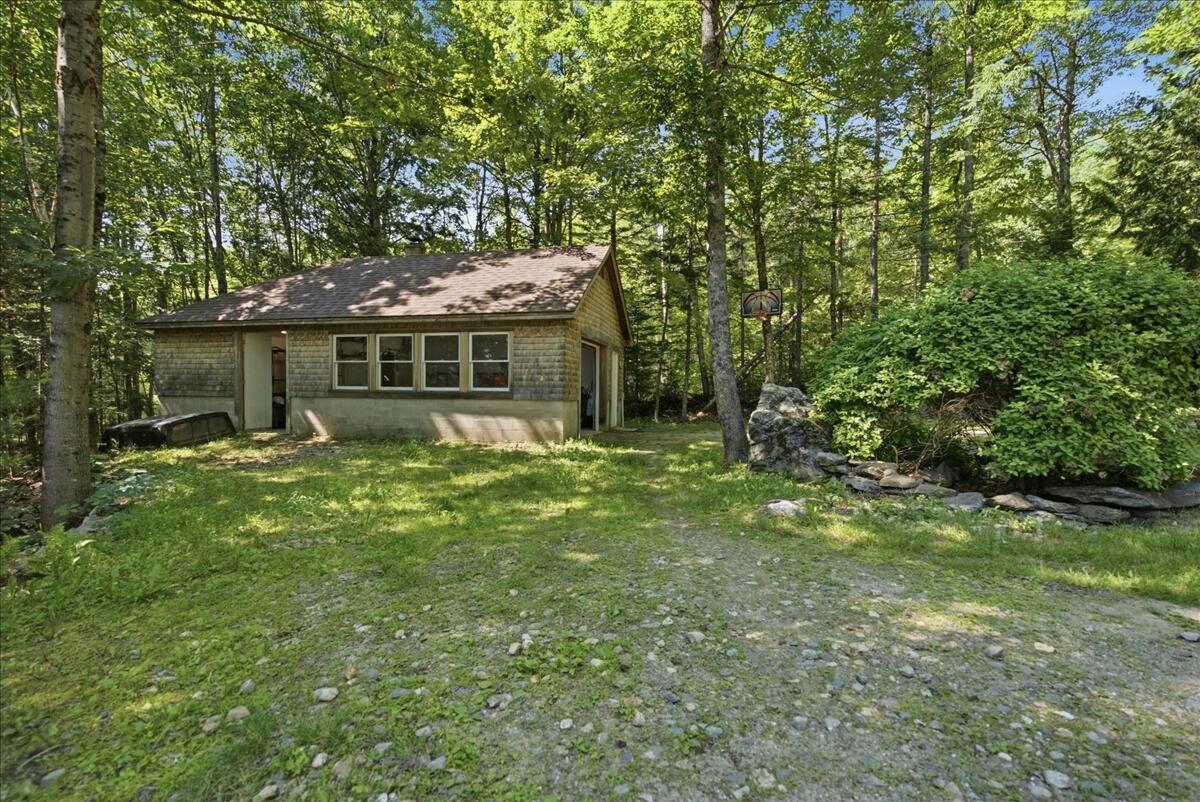 24 Bradeen Road, Sumner, ME 04292 25-DSC04639