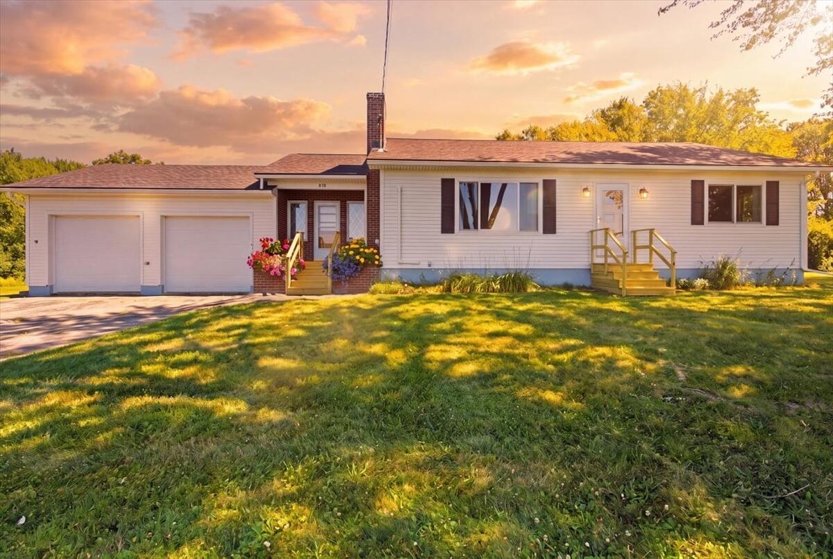Photo of 639 Bangor Road Benton ME 04901