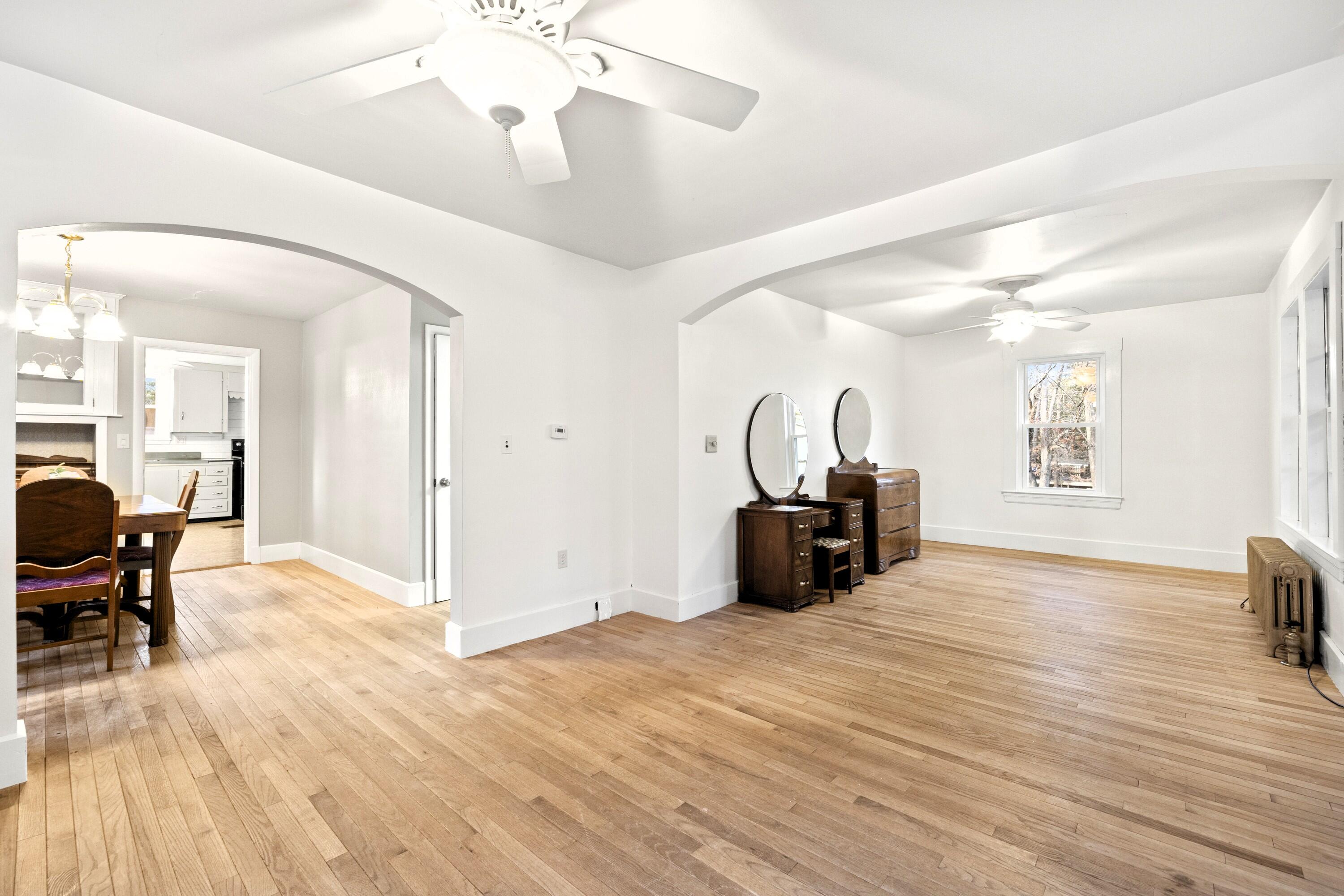 24 Emery Corner Road