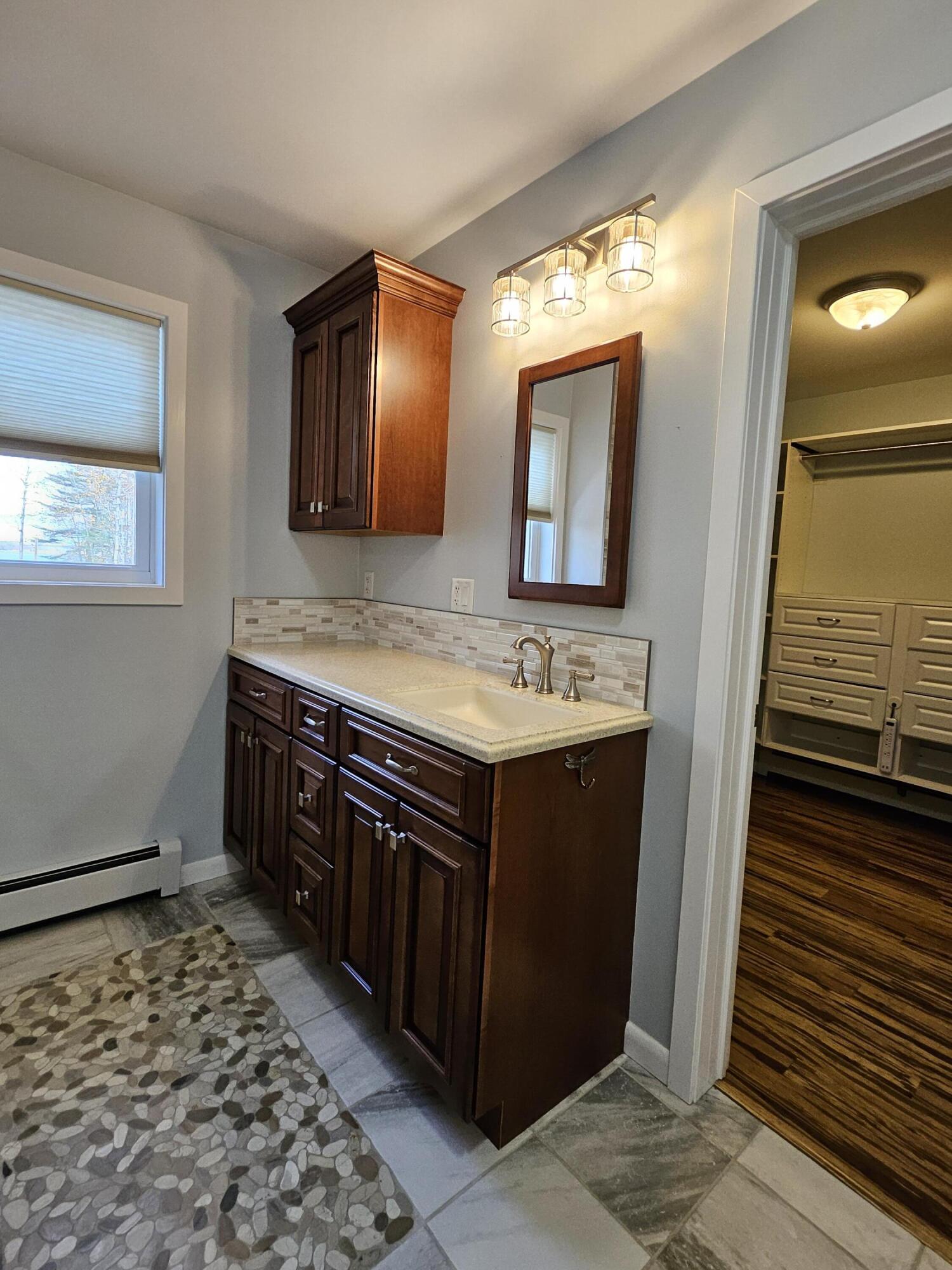 5 Lake Shore Drive, Greene, ME, 04236