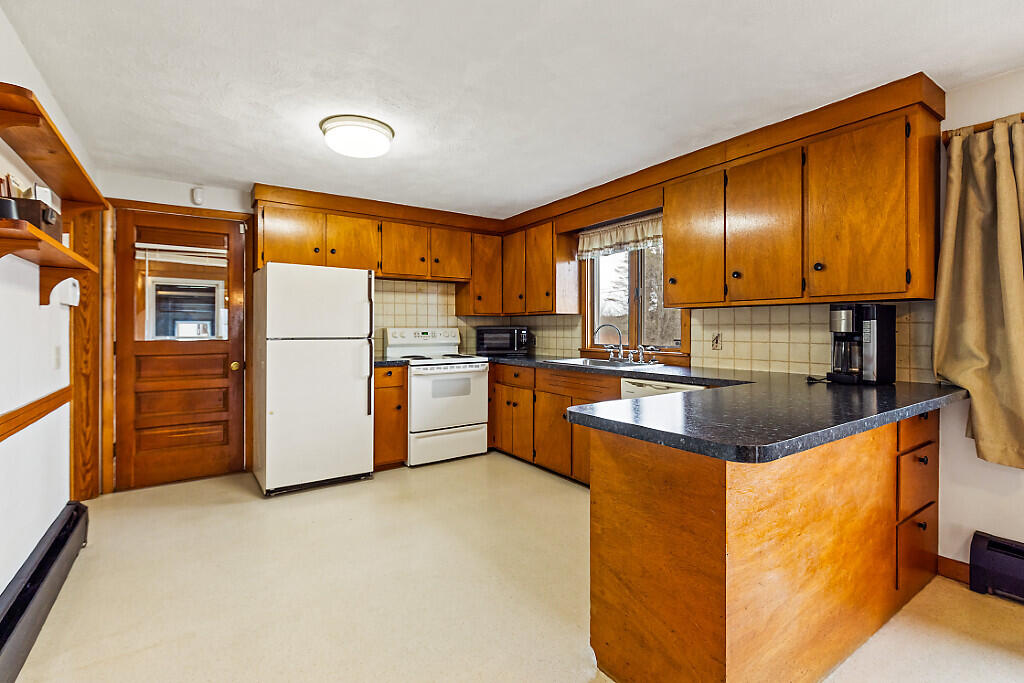 176 Fairfield Street, Oakland, ME, 04963