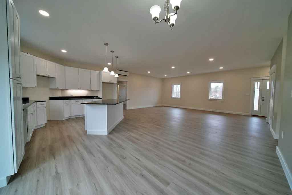9 Lilac Lane, Houlton, ME, 04730