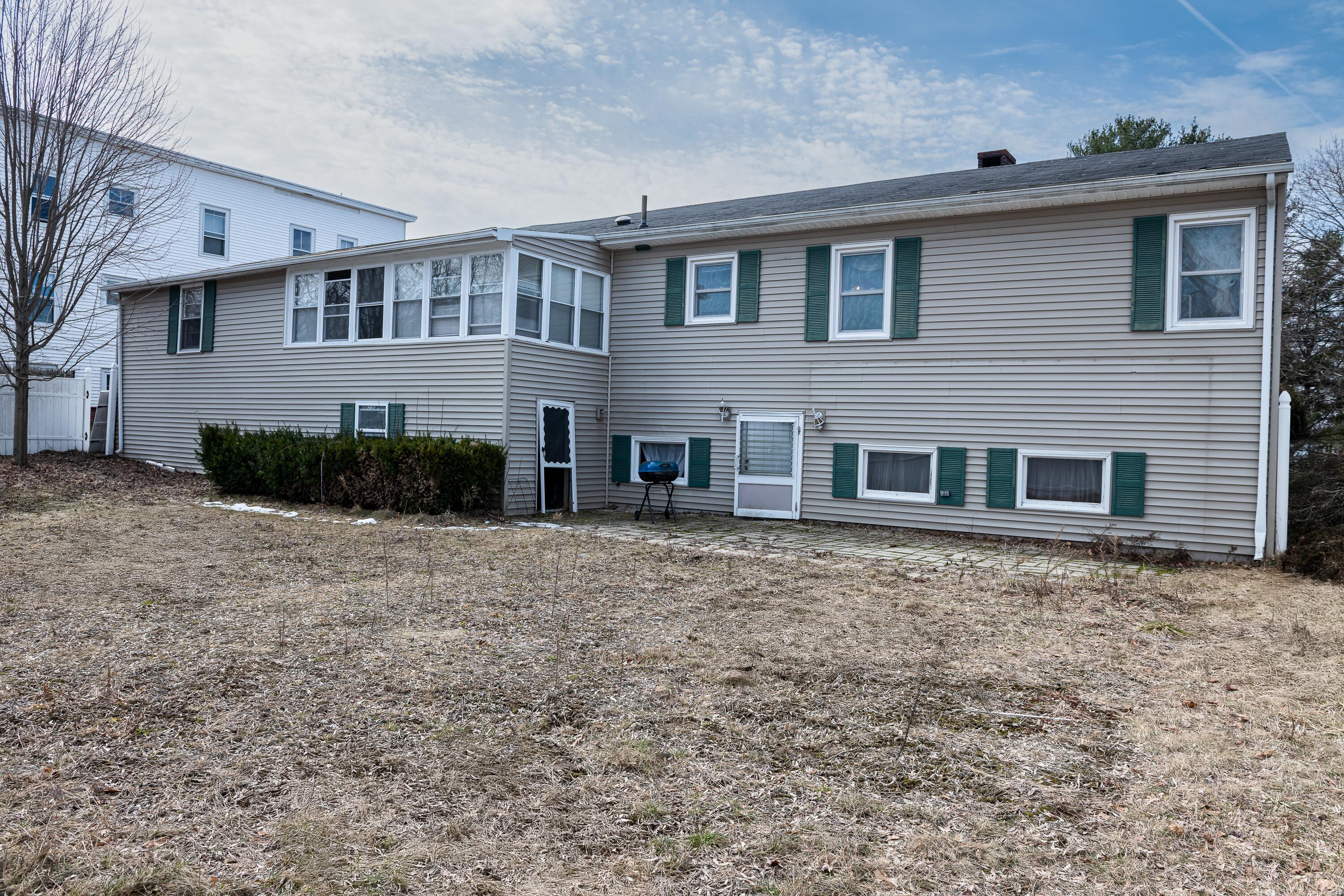 24 Highland Avenue, Lewiston, ME, 04240