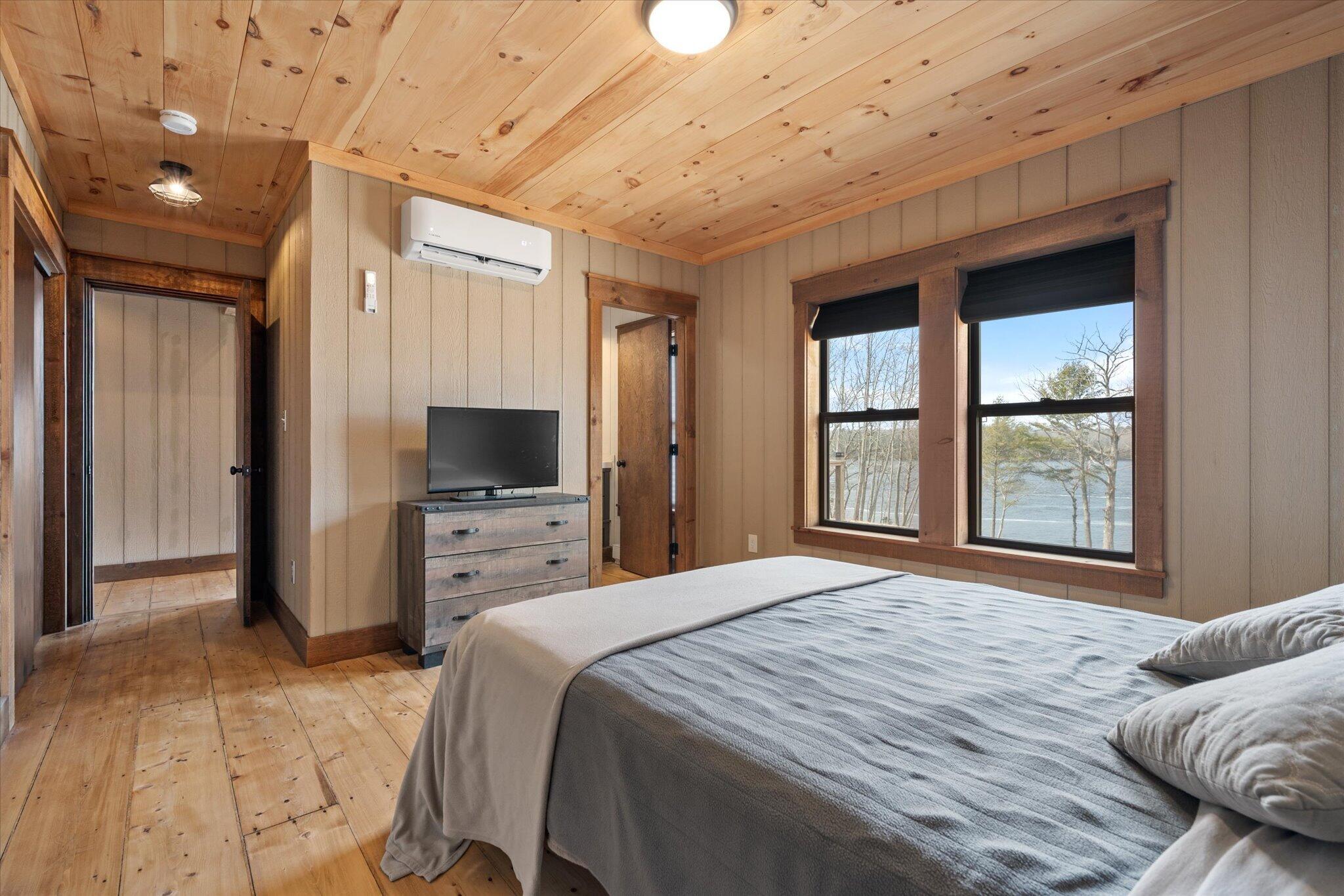 17 Hopkins Lane, Verona Island, ME, 04416