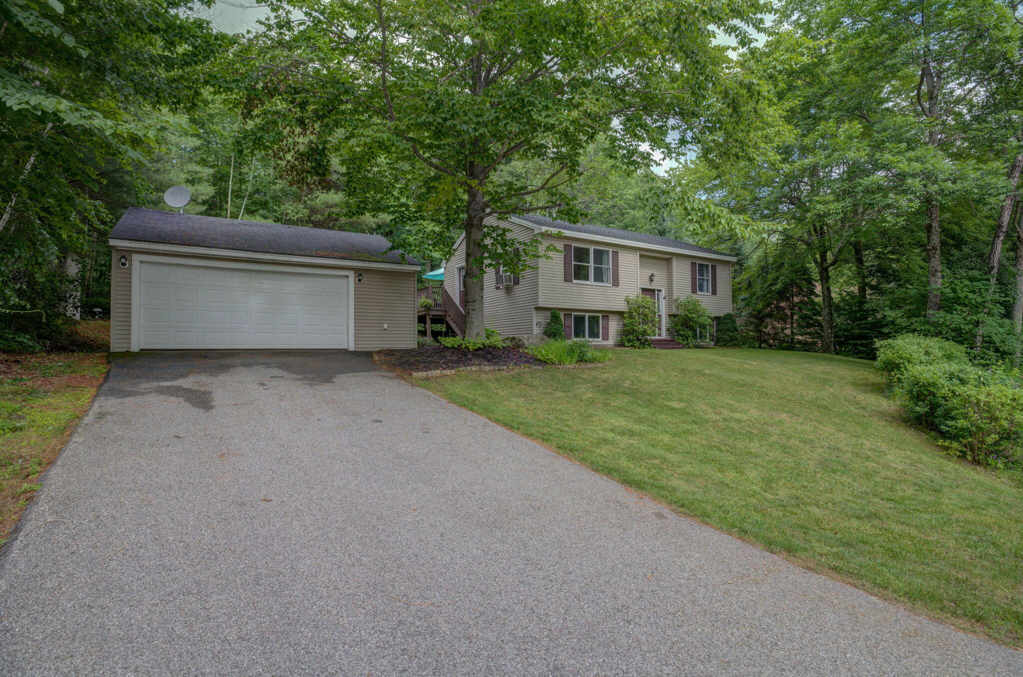 27 Country Club Drive
