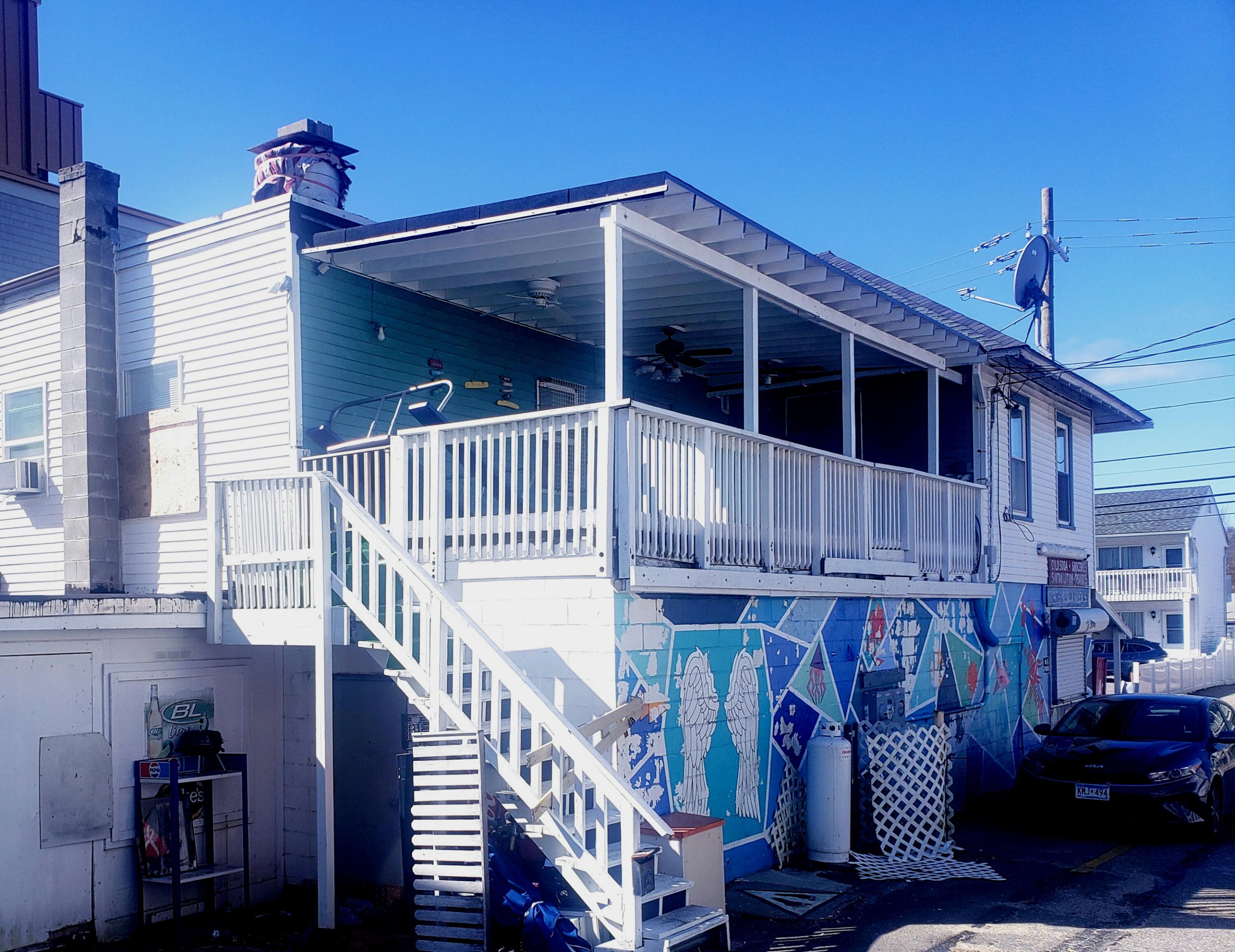 57 E Grand Avenue, Old Orchard Beach, ME, 04064