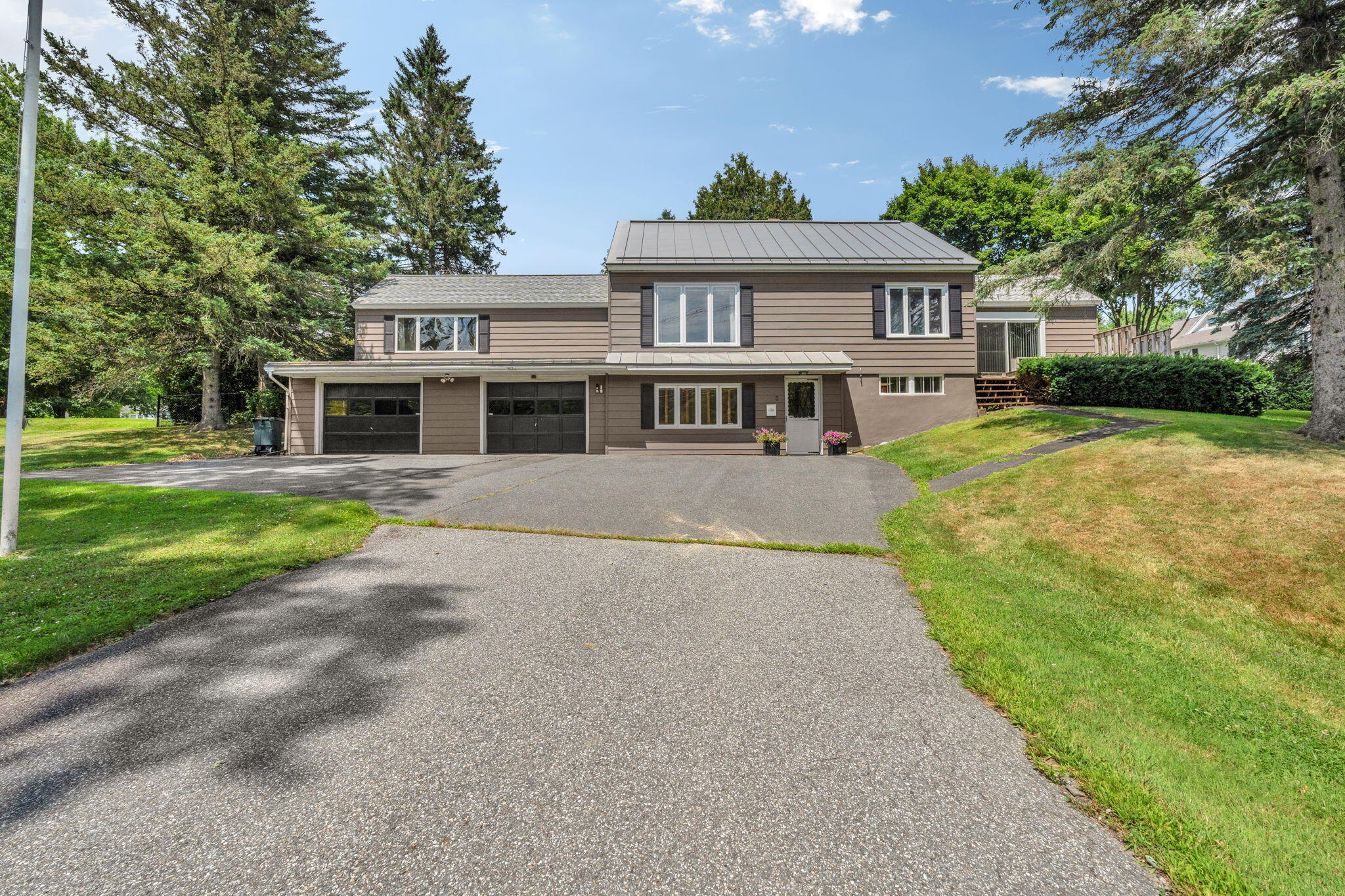 Photo of 5 River Road Waterville ME 04901