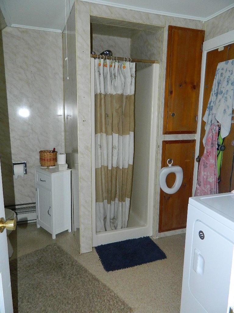 186 Main Street, West Paris, ME, 04289-5162