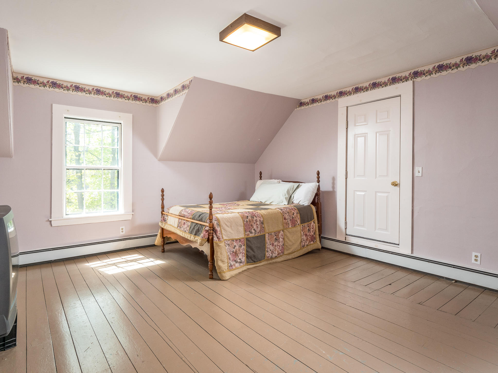 10 Church Street, Bethel, ME, 04217