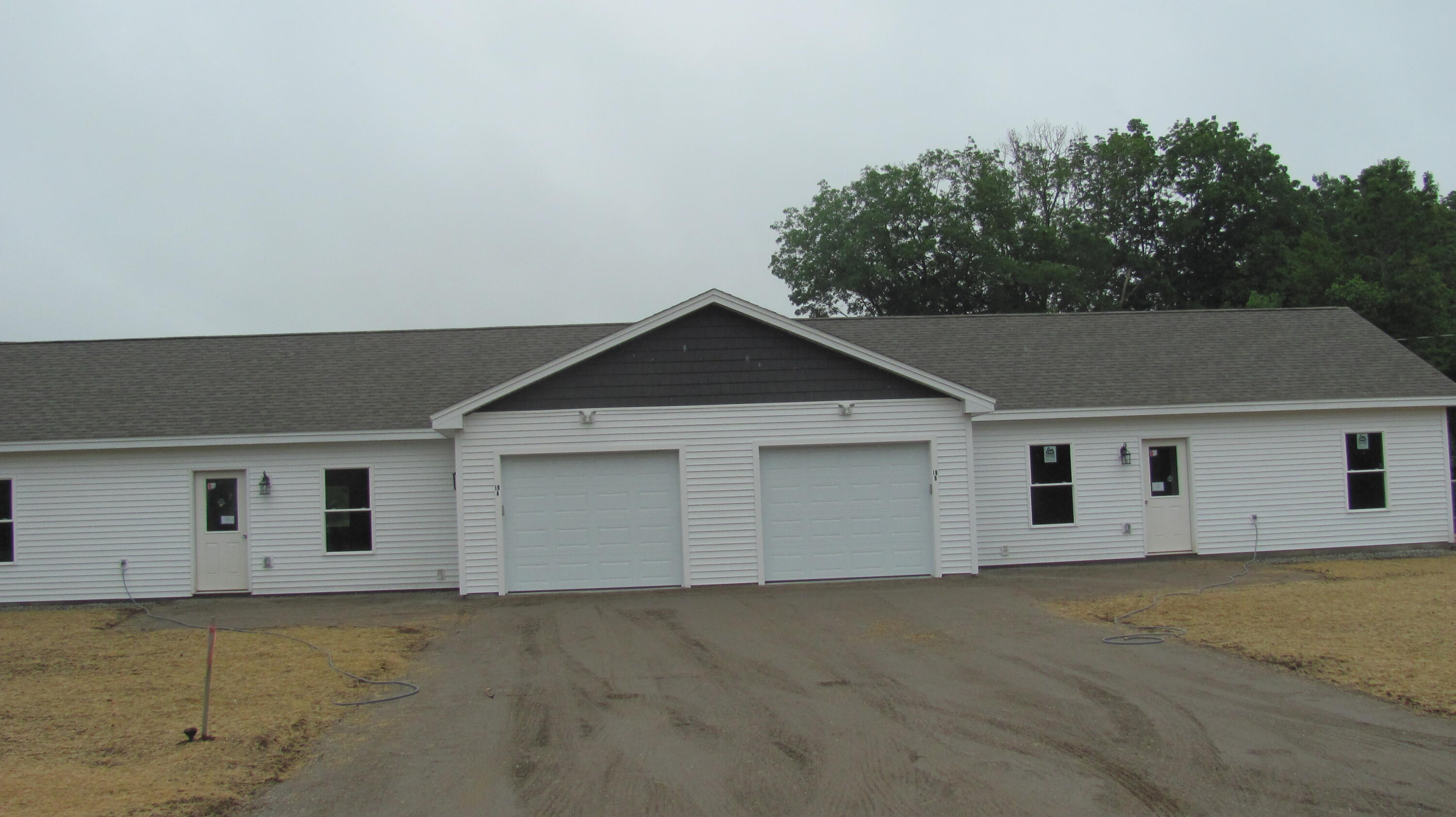 18 A or B Thurlow Drive, Oxford, ME, 04270