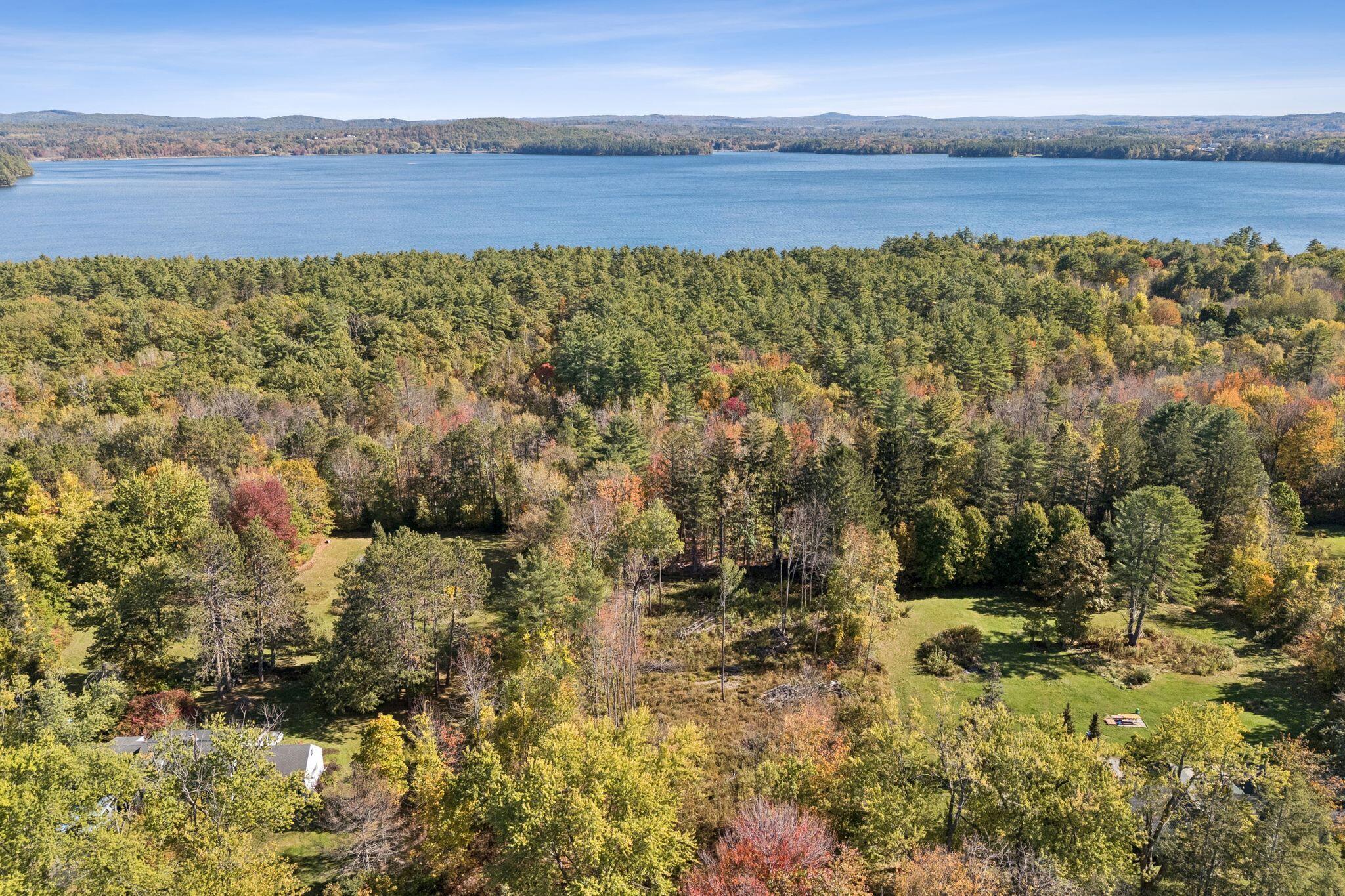 Property photo for 351 W Auburn Road, Auburn, ME