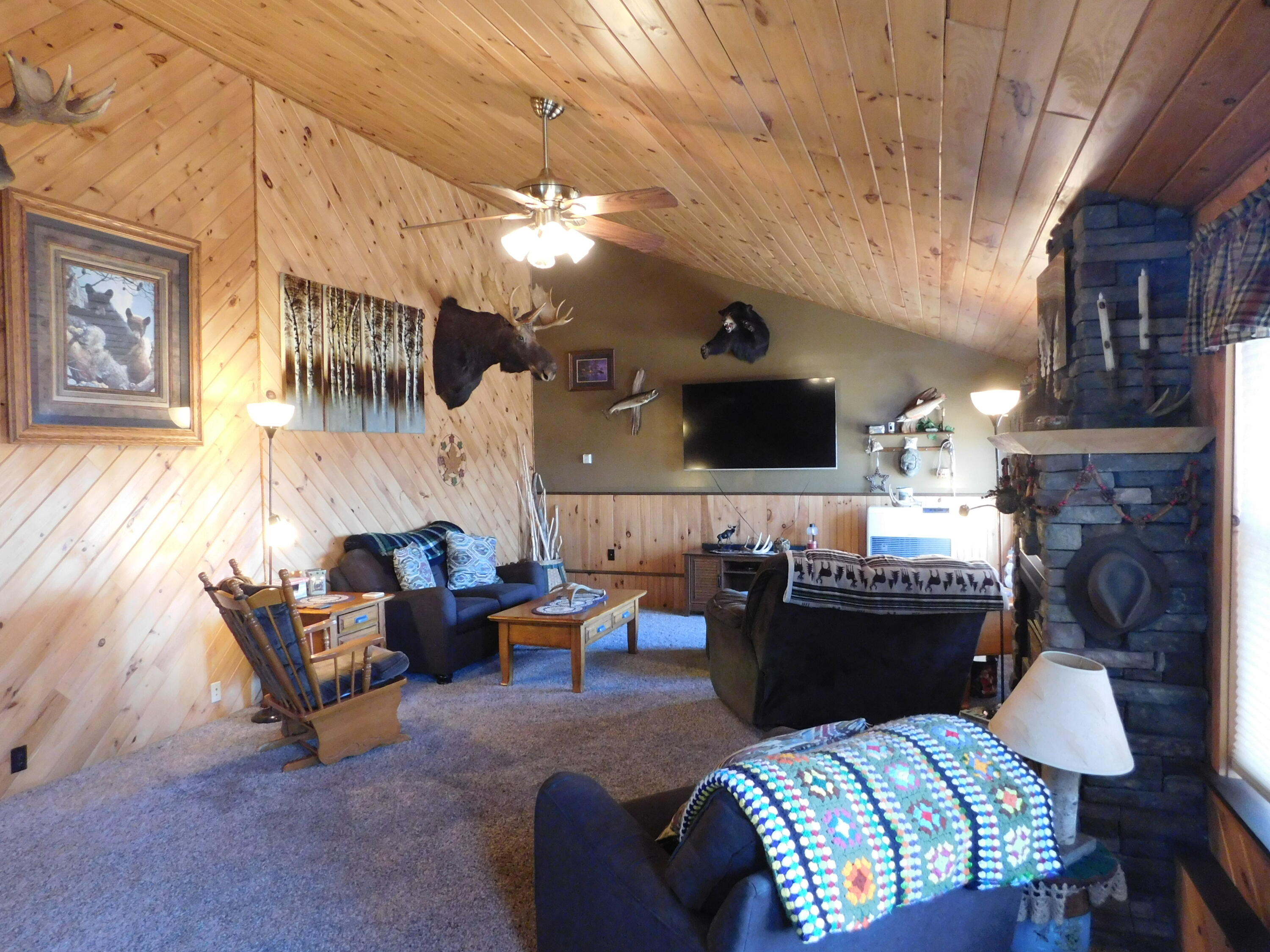 557 Enfield Road, Lincoln, ME, 04457