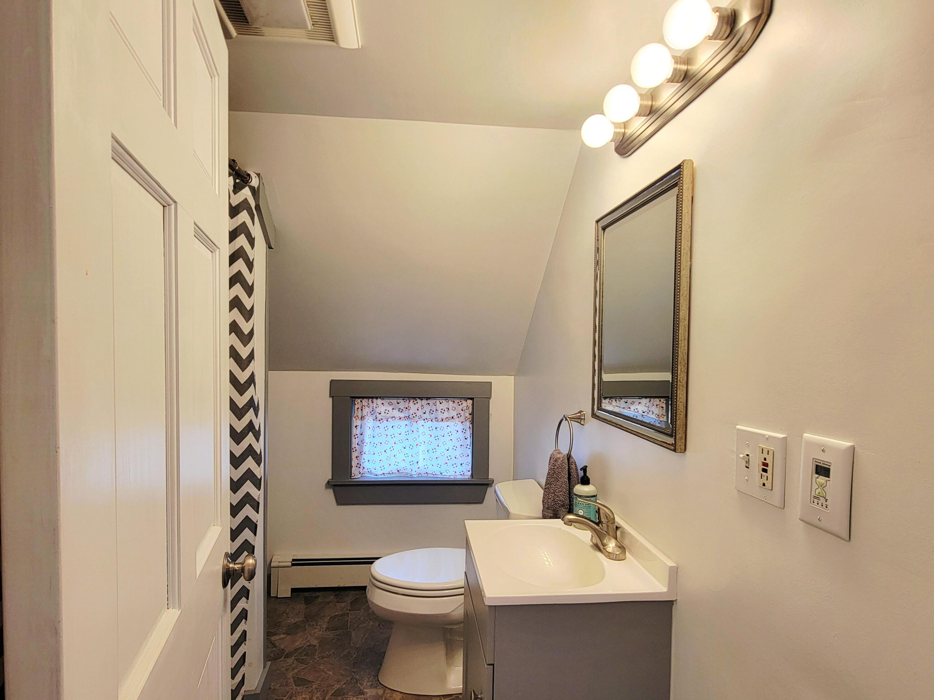 Upstairs Bathroom