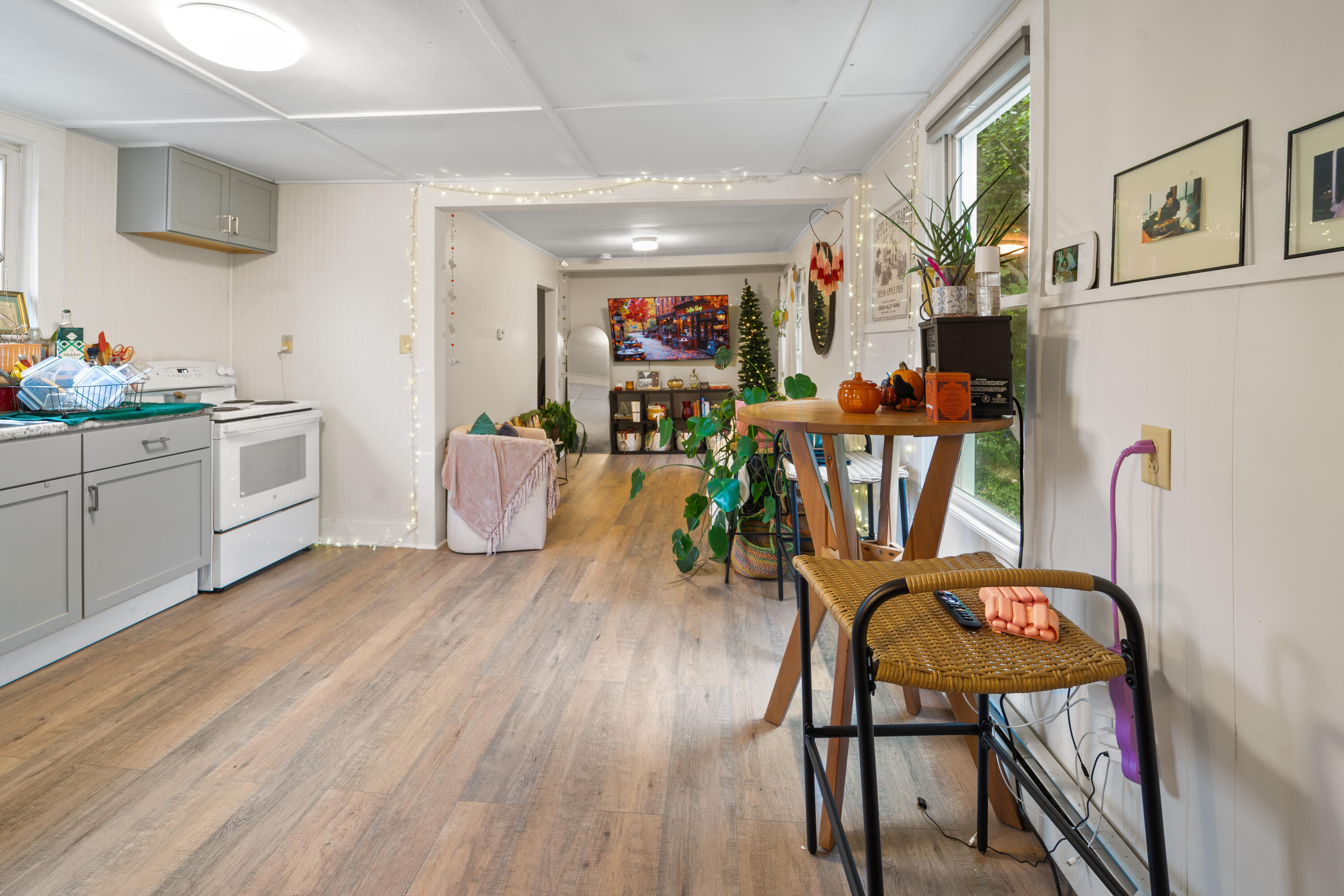 916 Main Street, Old Town, ME, 04468