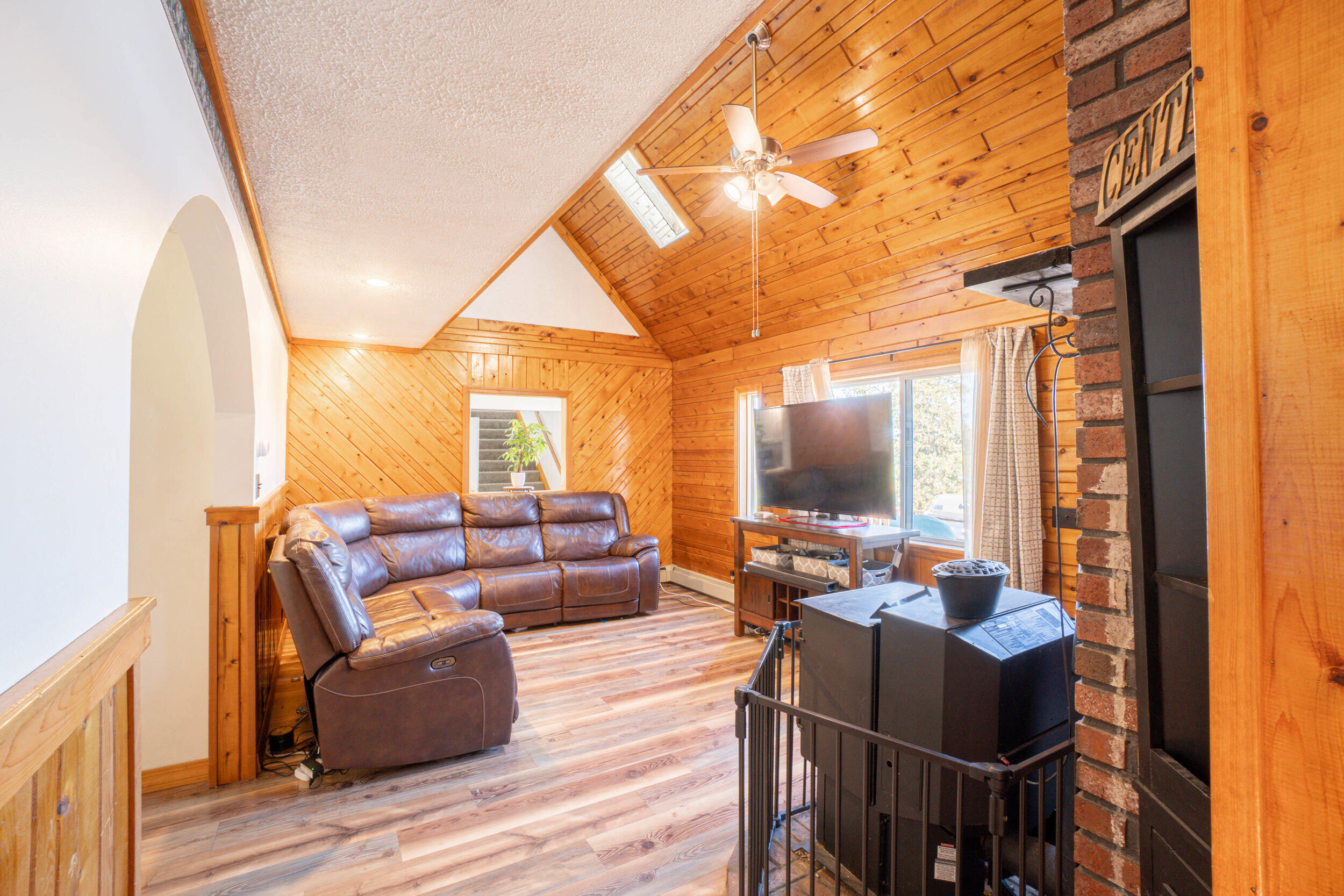 24 Autumn Lane, Lincoln, ME, 04457