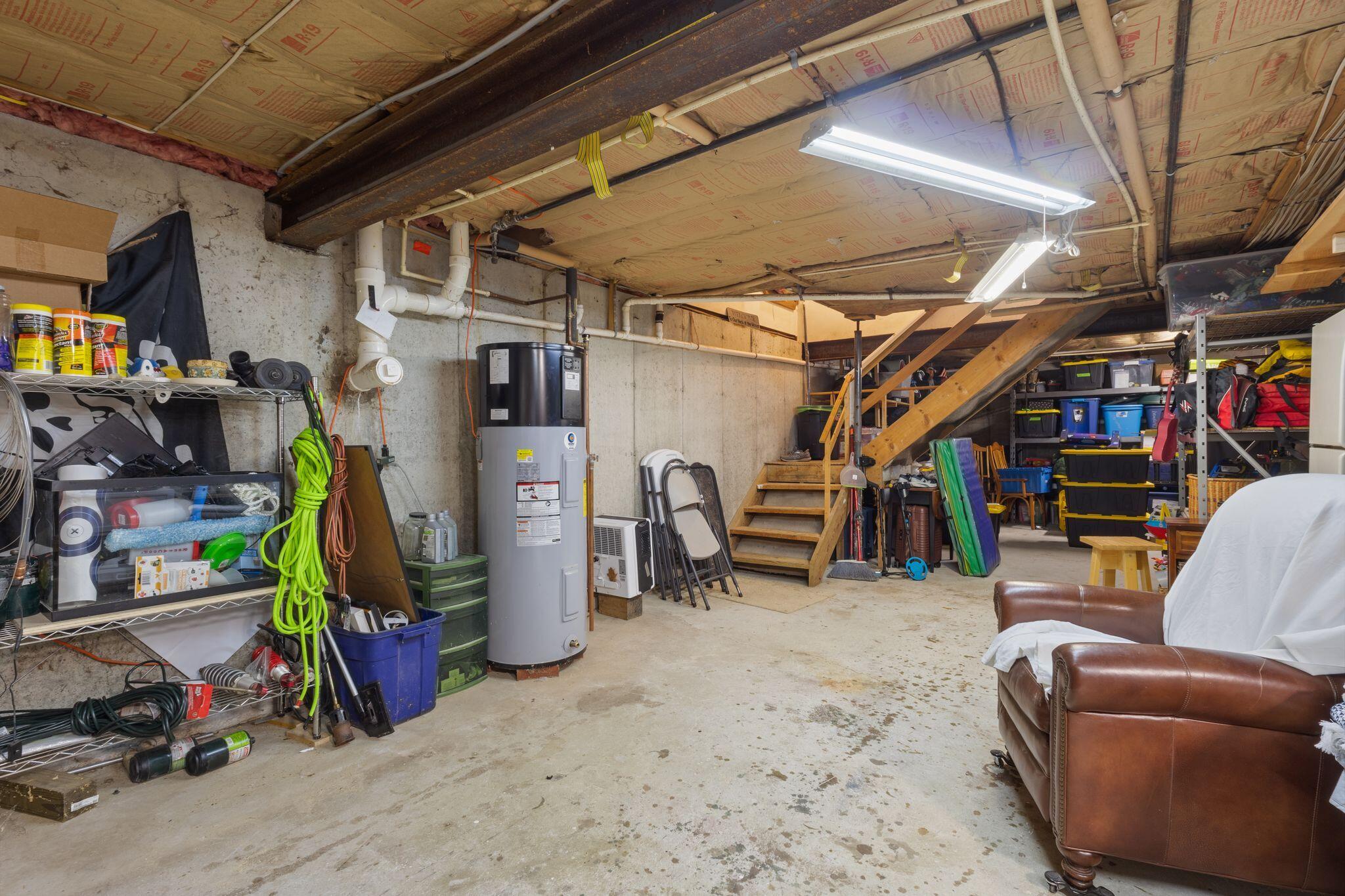 97 Tenny Hill Road, Raymond, ME, 04071