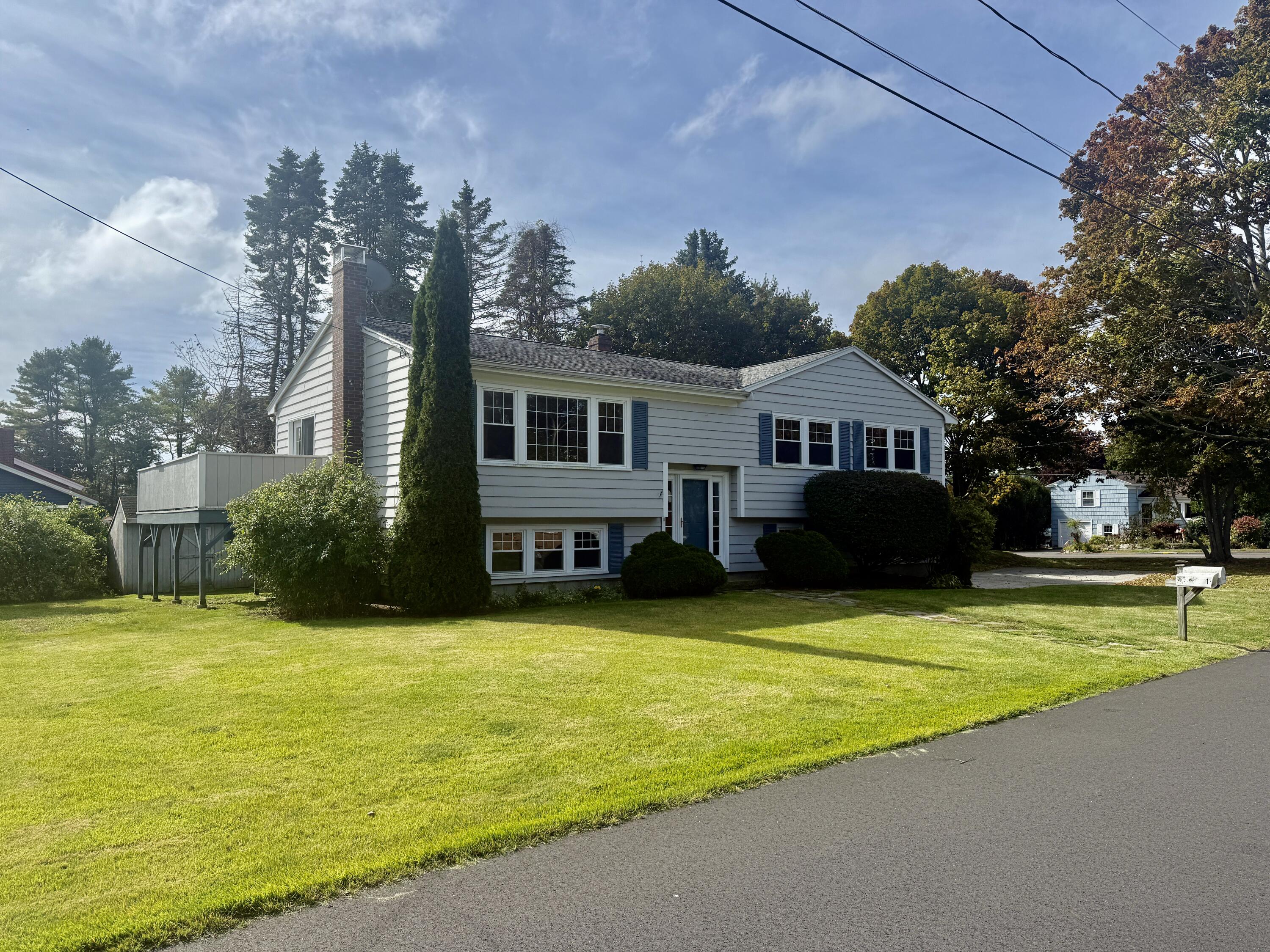 Photo of 1 Dean Way Cape Elizabeth ME 04107