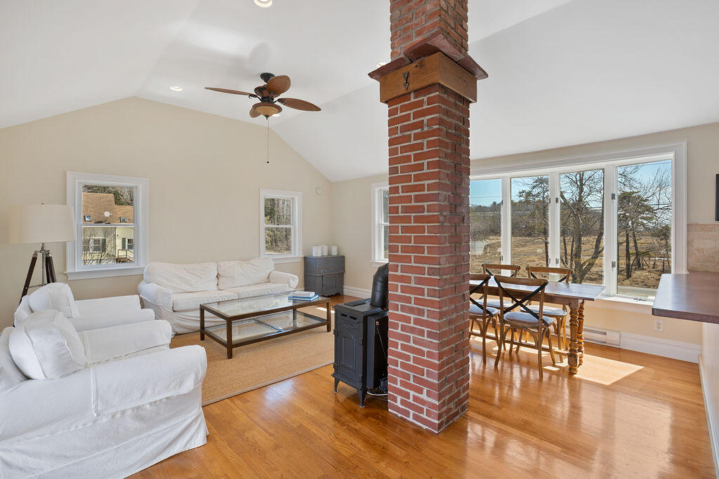 189 Western Avenue, Kennebunk, ME, 04043