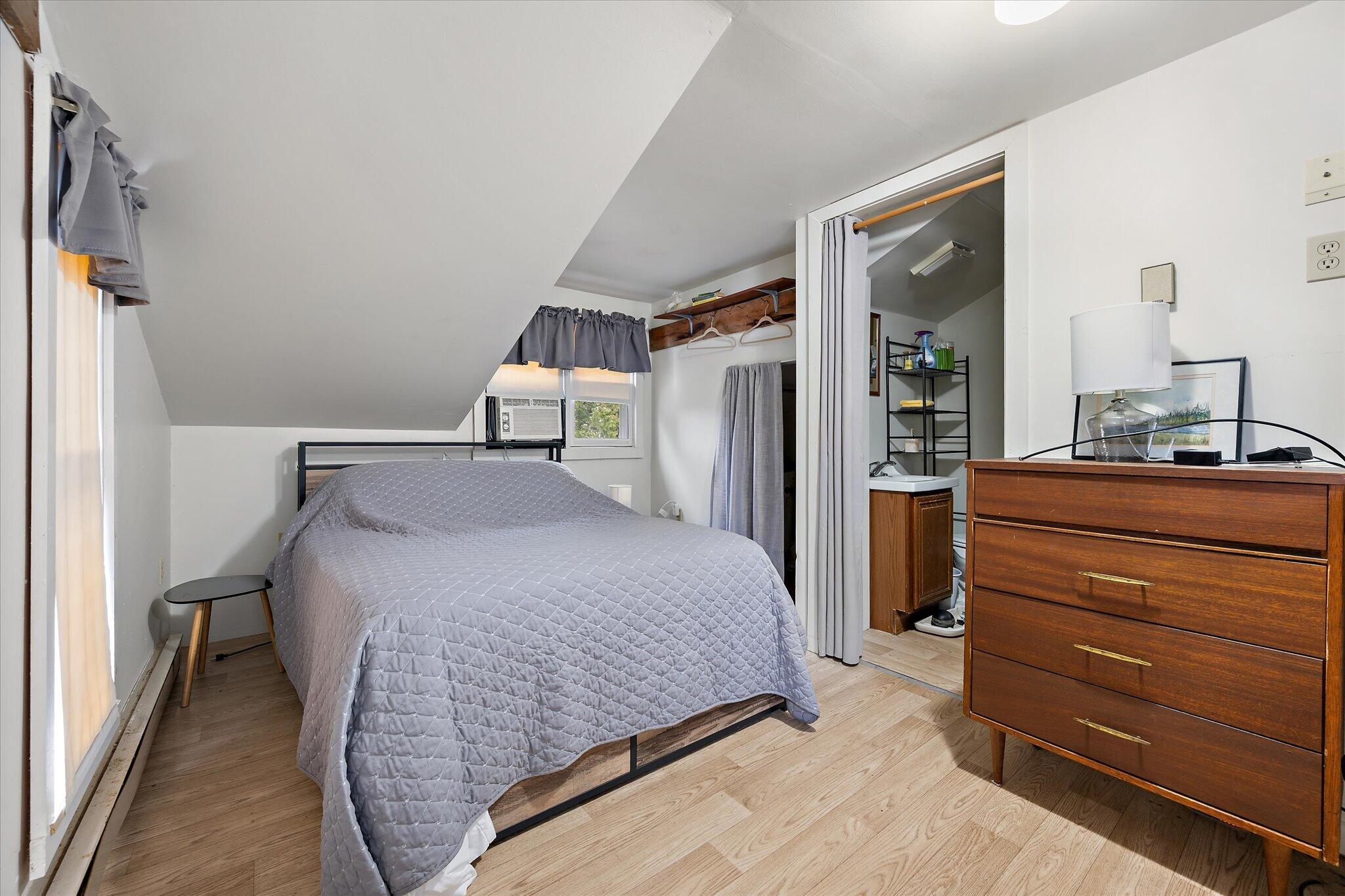 62 Bowden Point Road, Prospect, ME, 04981