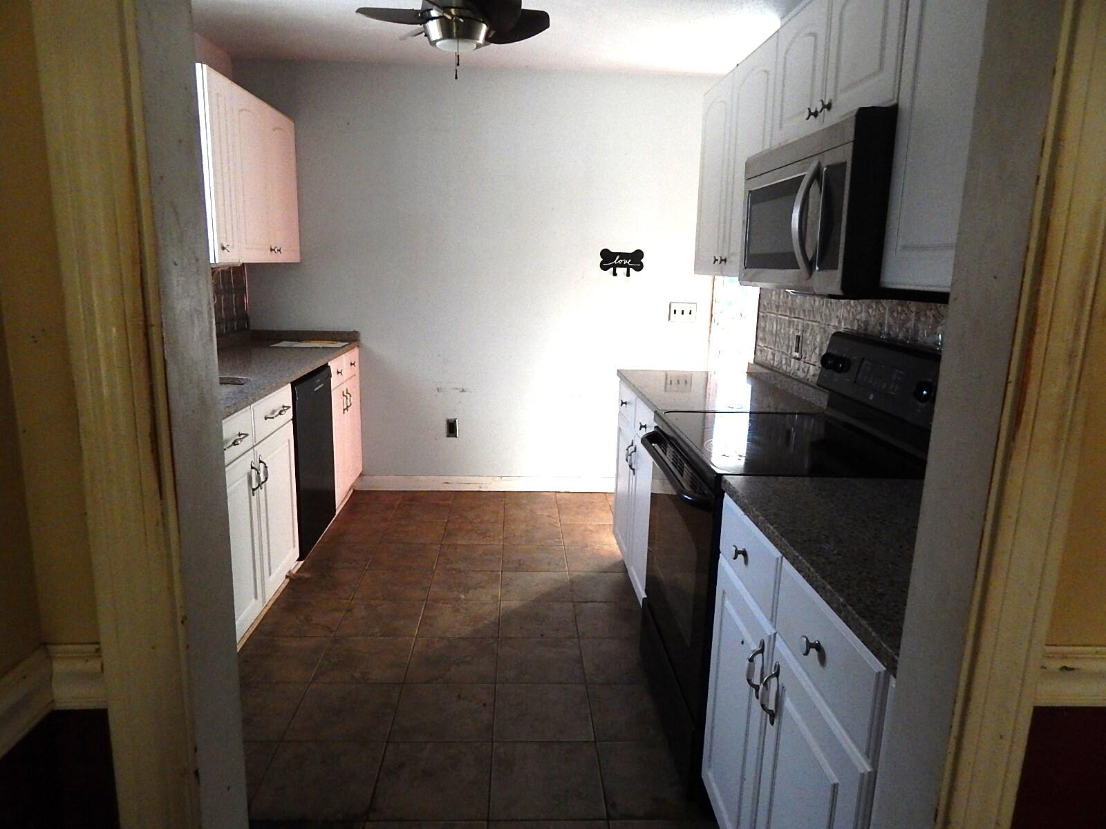 30 Hillcrest Street, Gardiner, ME, 04345