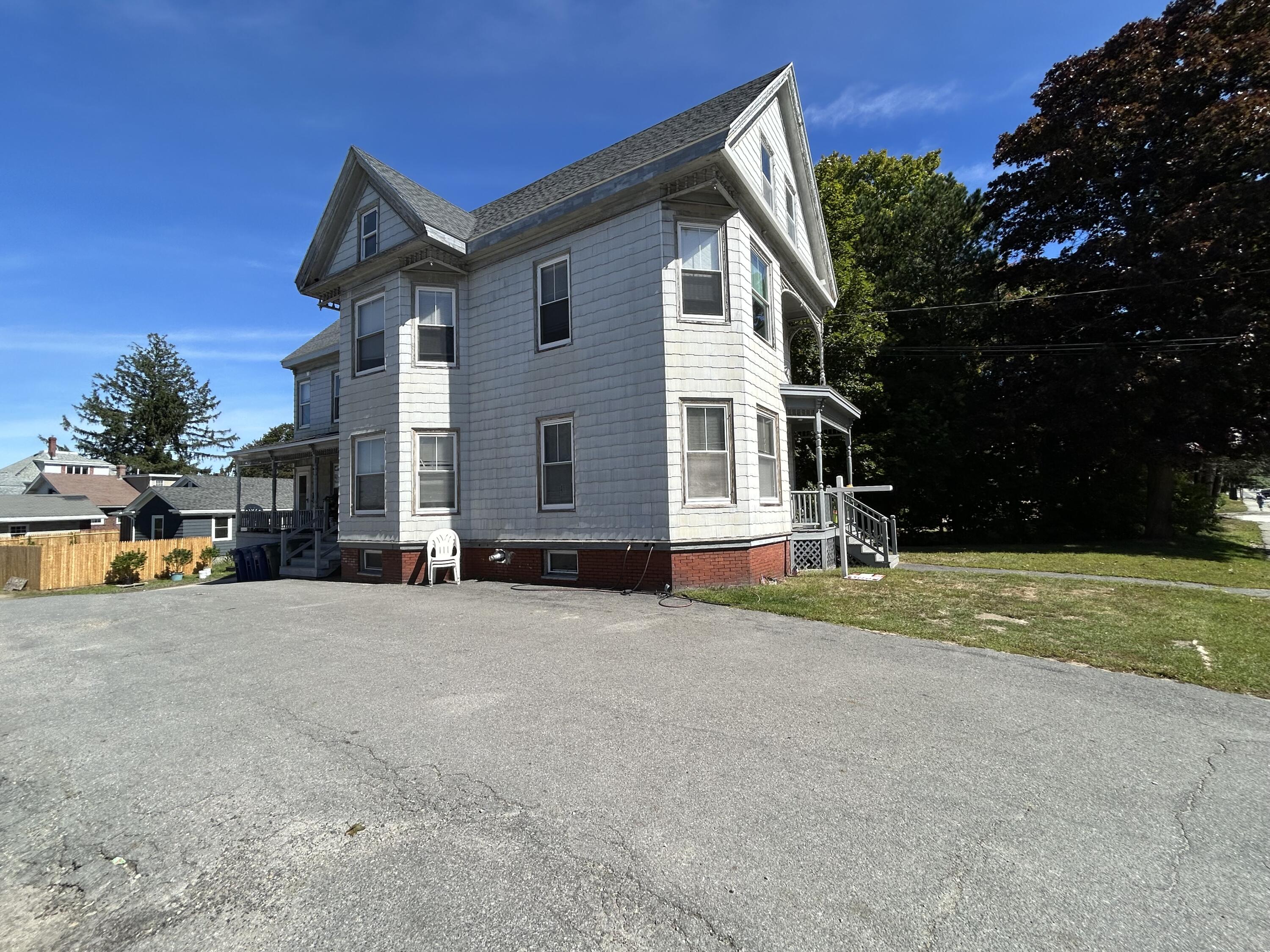 Photo of 383 Main Street Westbrook ME 04092