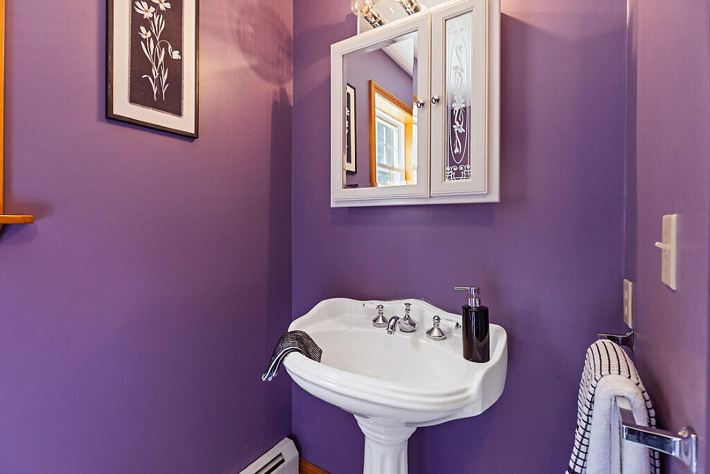 588 Banton Road, Palermo, ME, 04354