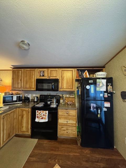 5 Locust Drive, Norway, ME, 04268