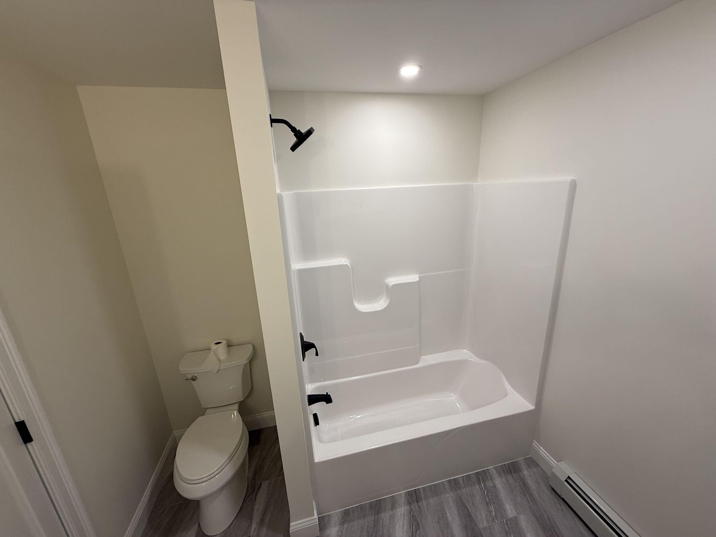 17 Murray Drive, Raymond, ME, 04071