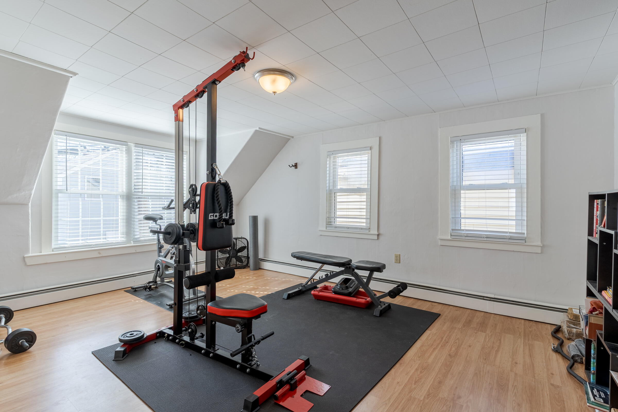 8 Park Avenue, Saco, ME, 04072