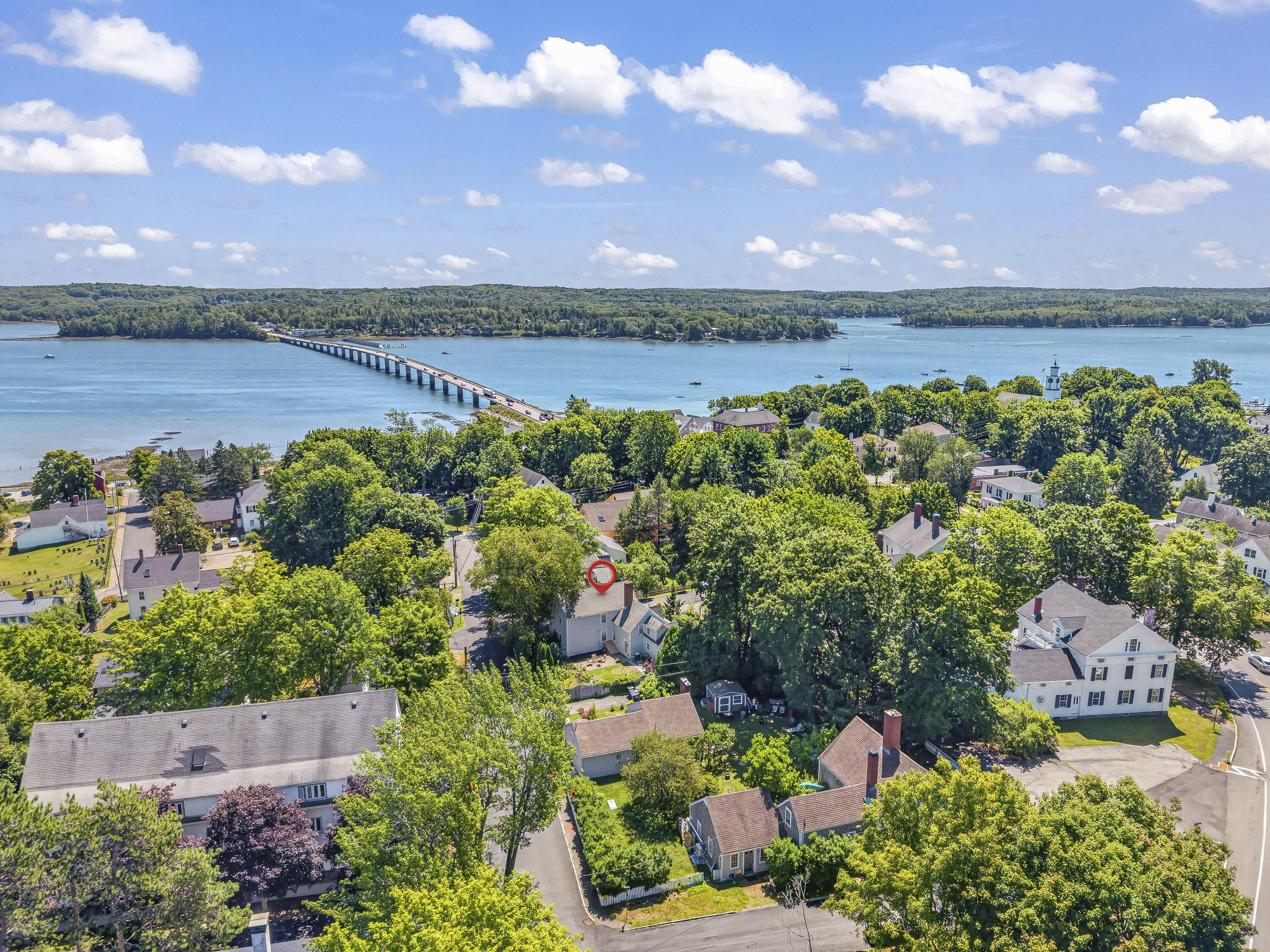 62 Pleasant Street, Wiscasset, ME 04578 62 Pleasant St_185