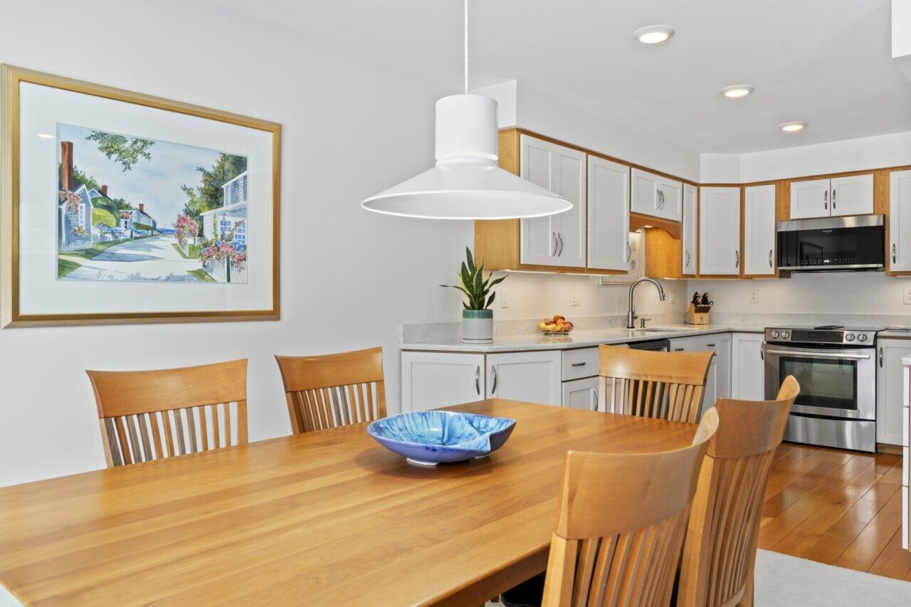 43 Estates Drive UNIT 4, Manchester, ME, 04351