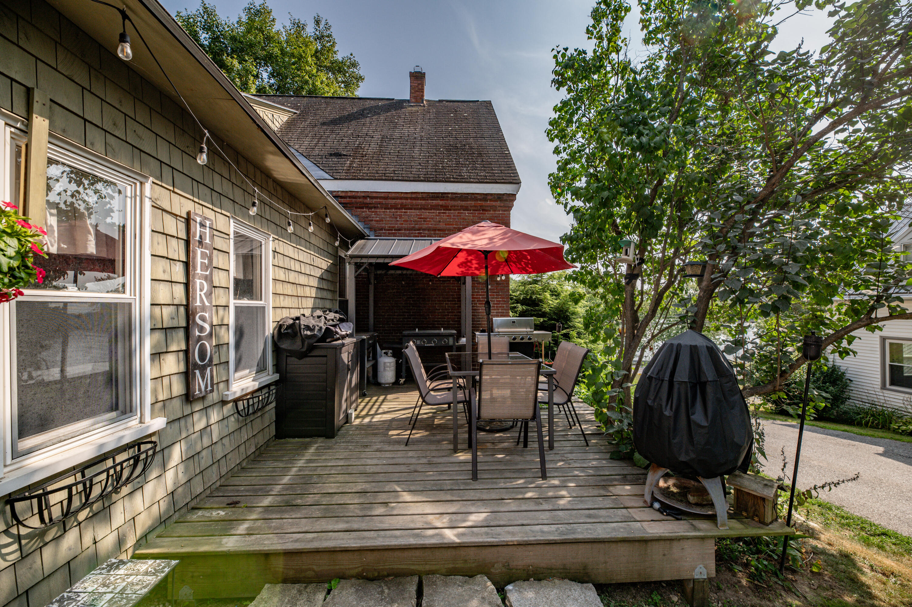 11 Cobbossee Avenue, Gardiner, ME, 04345