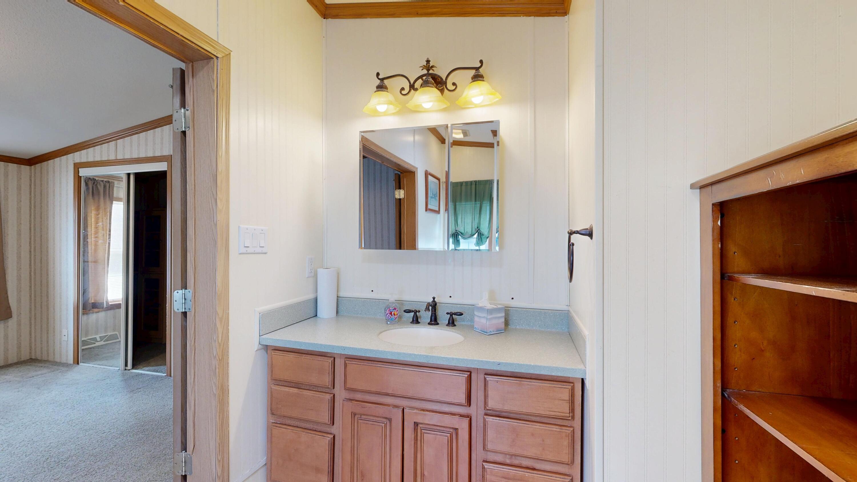 13 Evergreen Road, Lewiston, ME, 04240