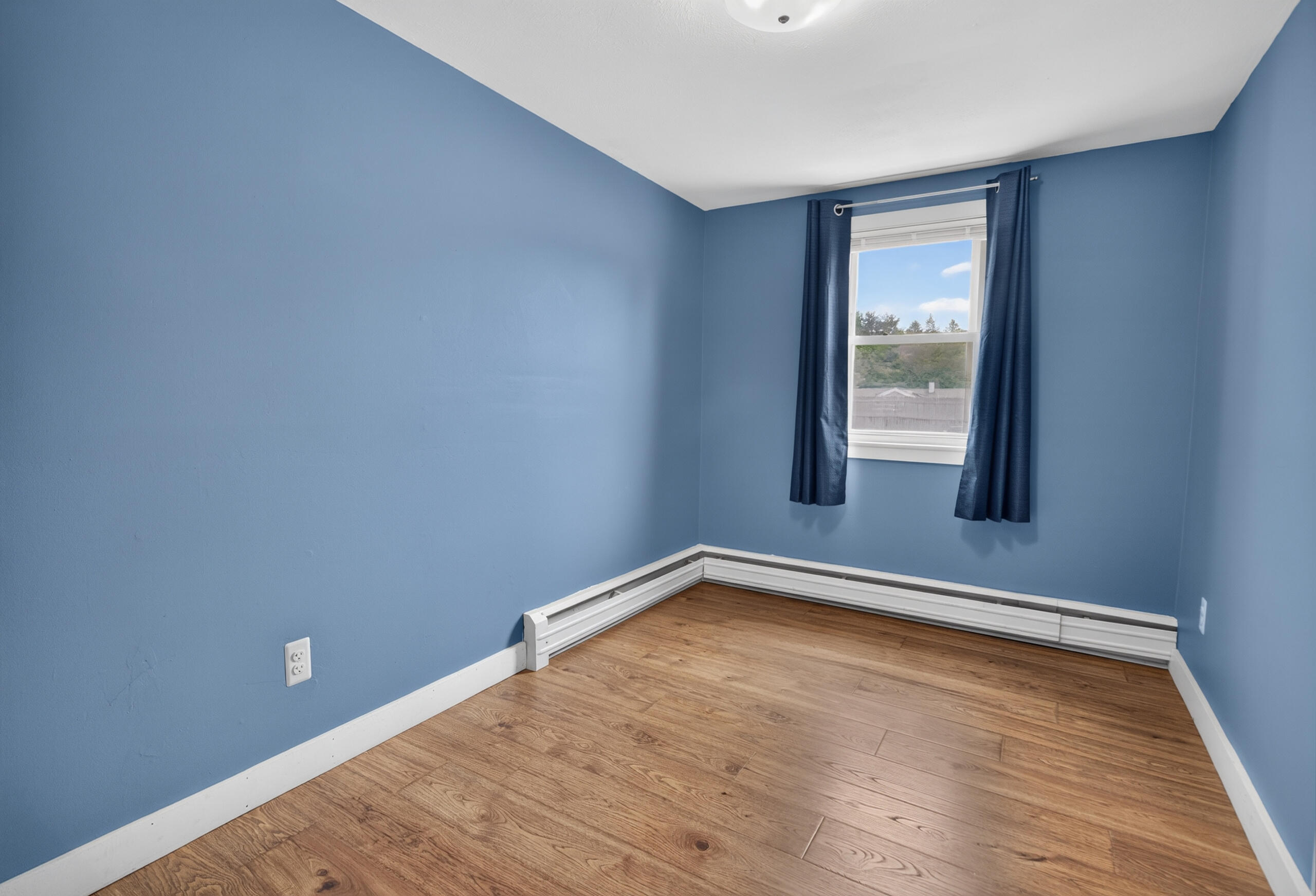 15 Brewster Street, Bangor, ME 04401 Bedroom