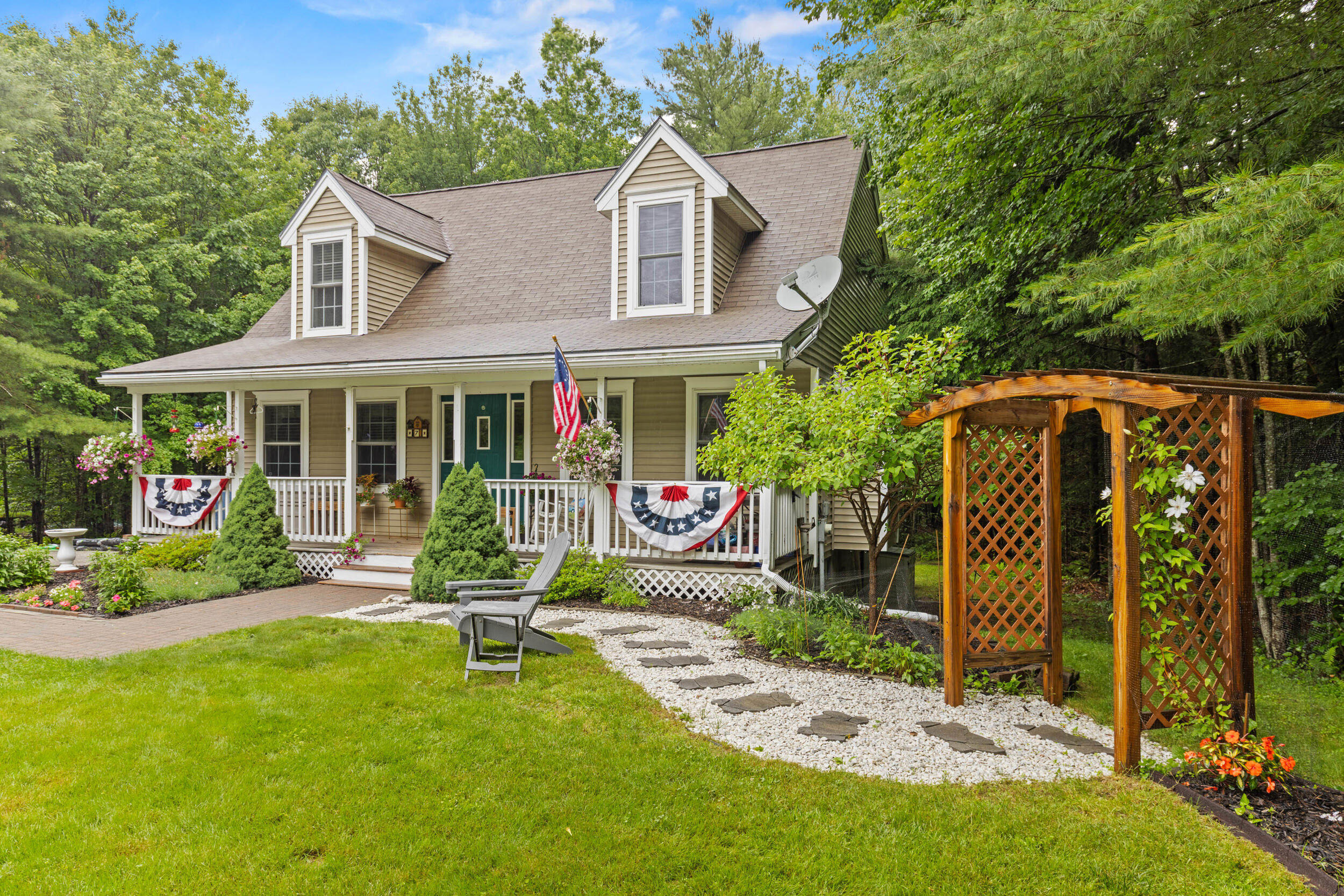 Photo of 7 Chase Street Standish ME 04084