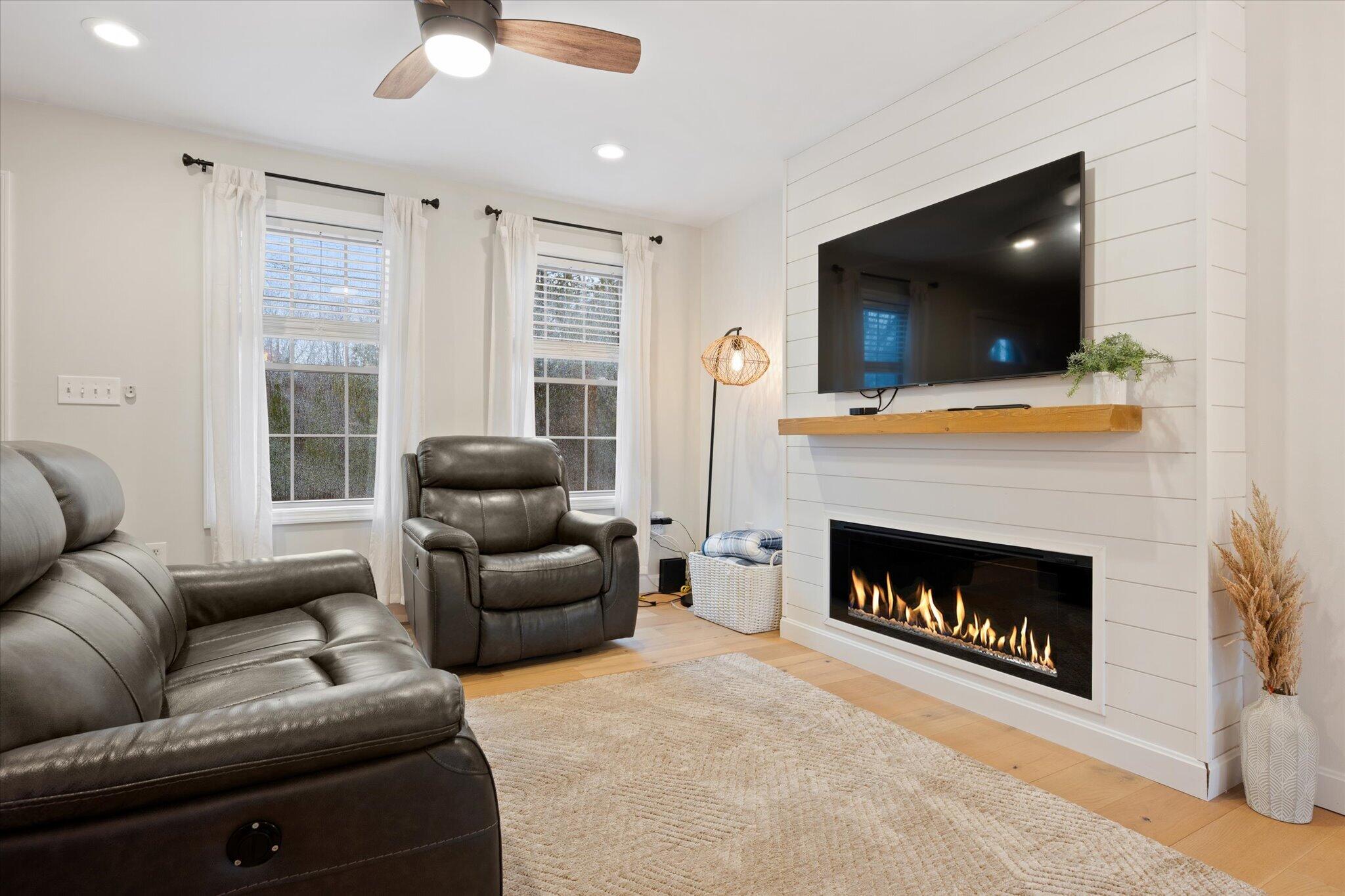 1016 State Street UNIT 1, Bangor, ME, 04401