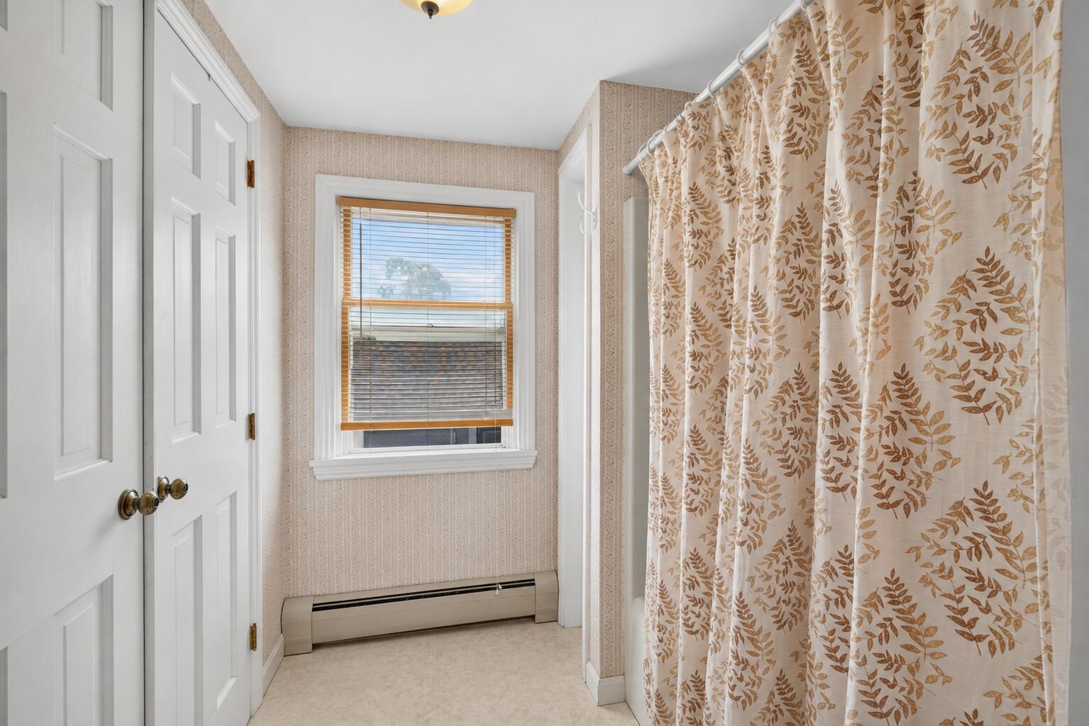 Upstairs Bath