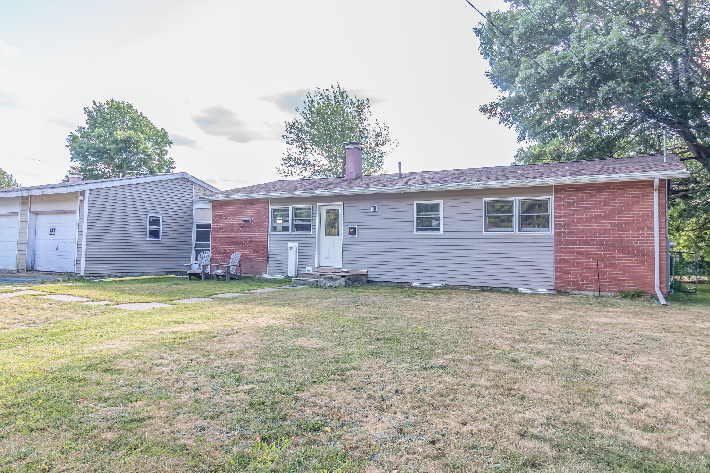 Photo of 28 Randolph Drive Bangor ME 04401