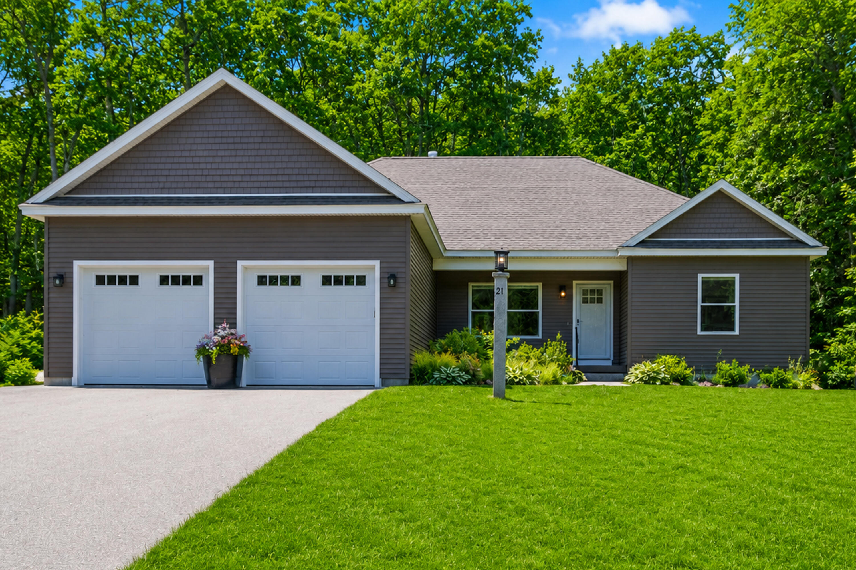 Photo of 21 Dolphin Avenue Old Orchard Beach ME 04064