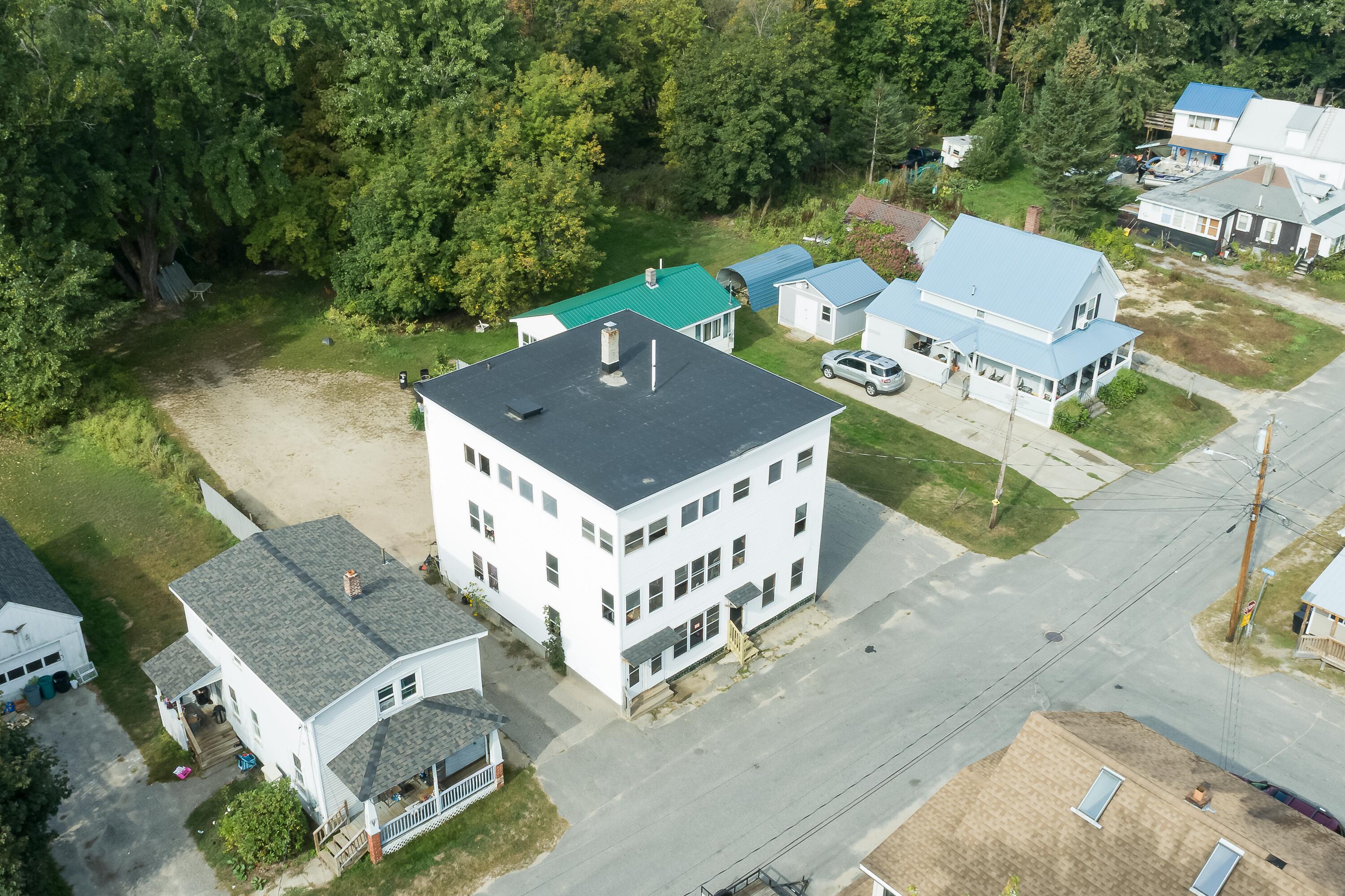 39 Carlton Avenue, Mexico, ME, 04257