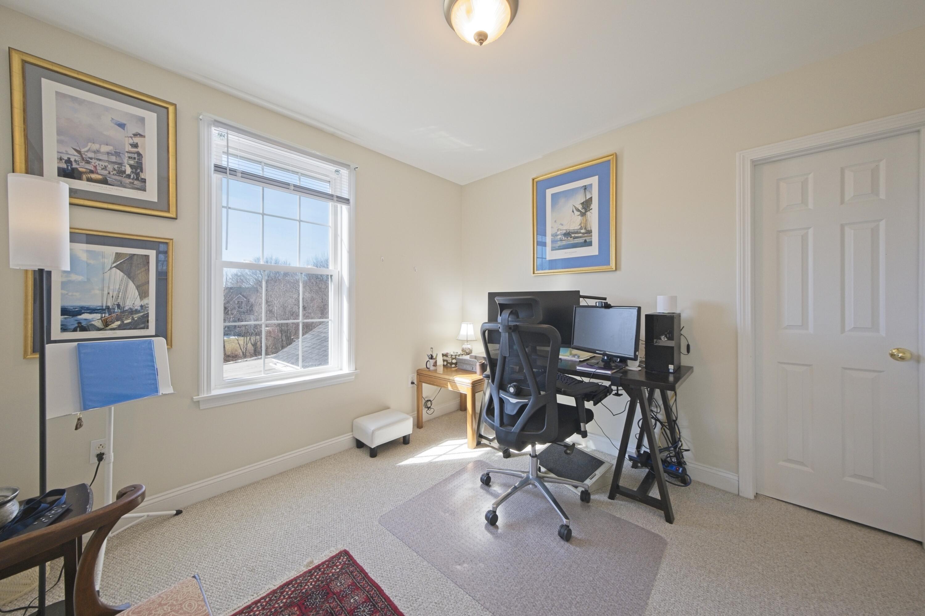 36 Bobolink Lane