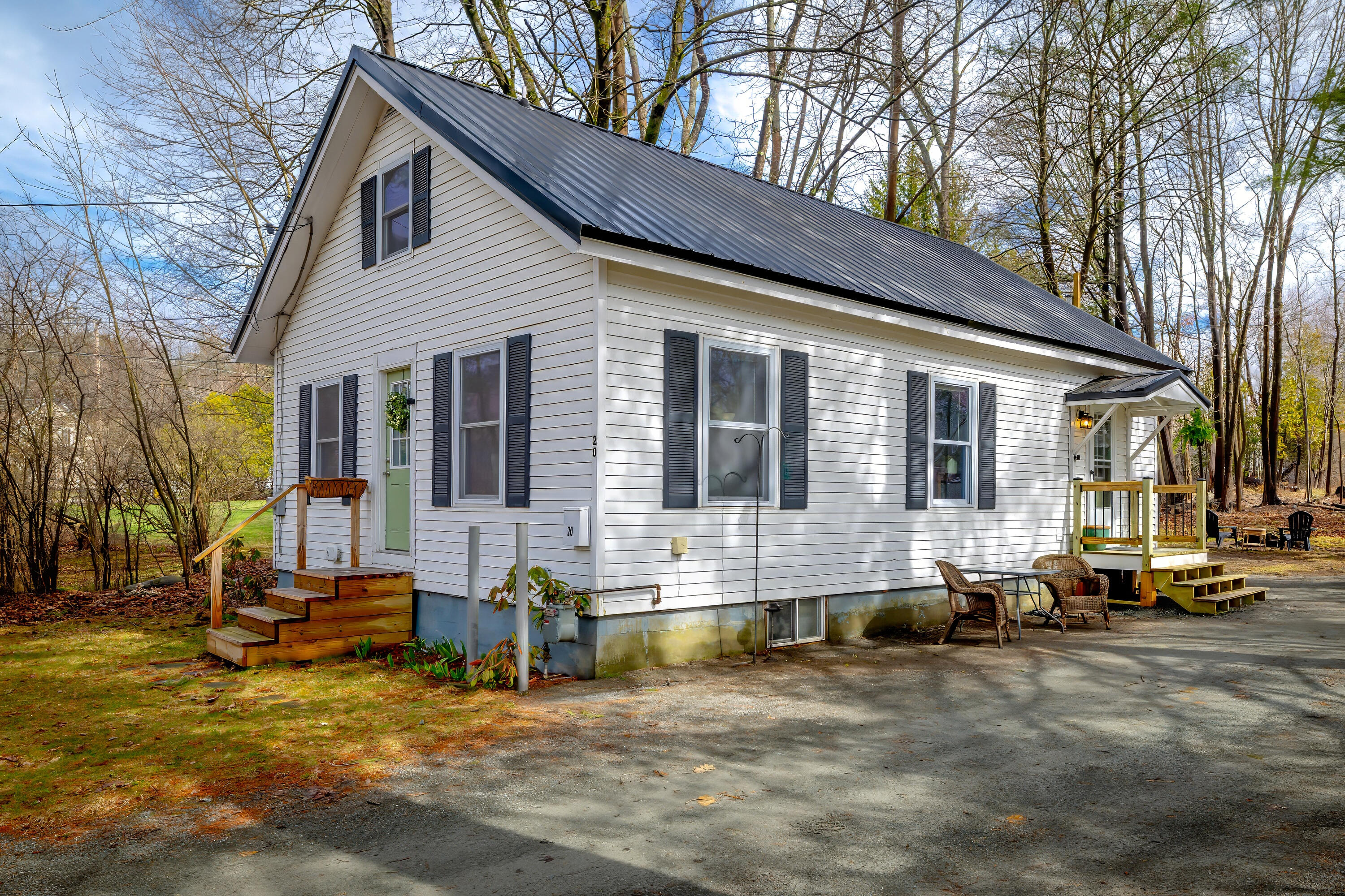 55 Mcnelly Road, Island Falls, ME, 04747
