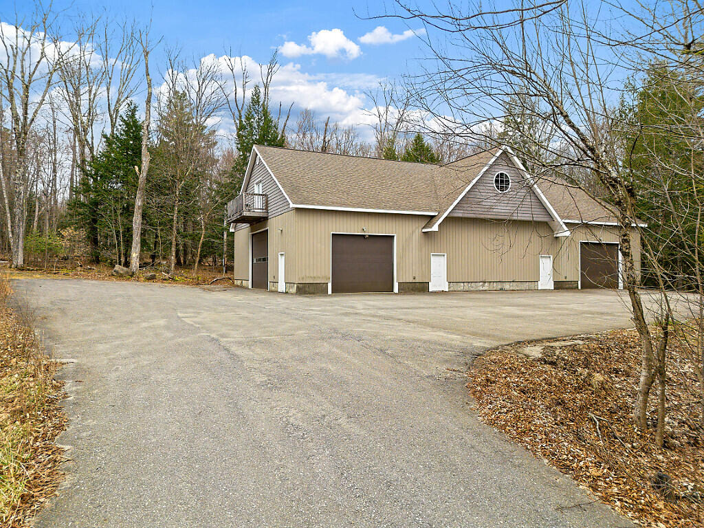 17 Aviator Place, Oakland, ME, 04963