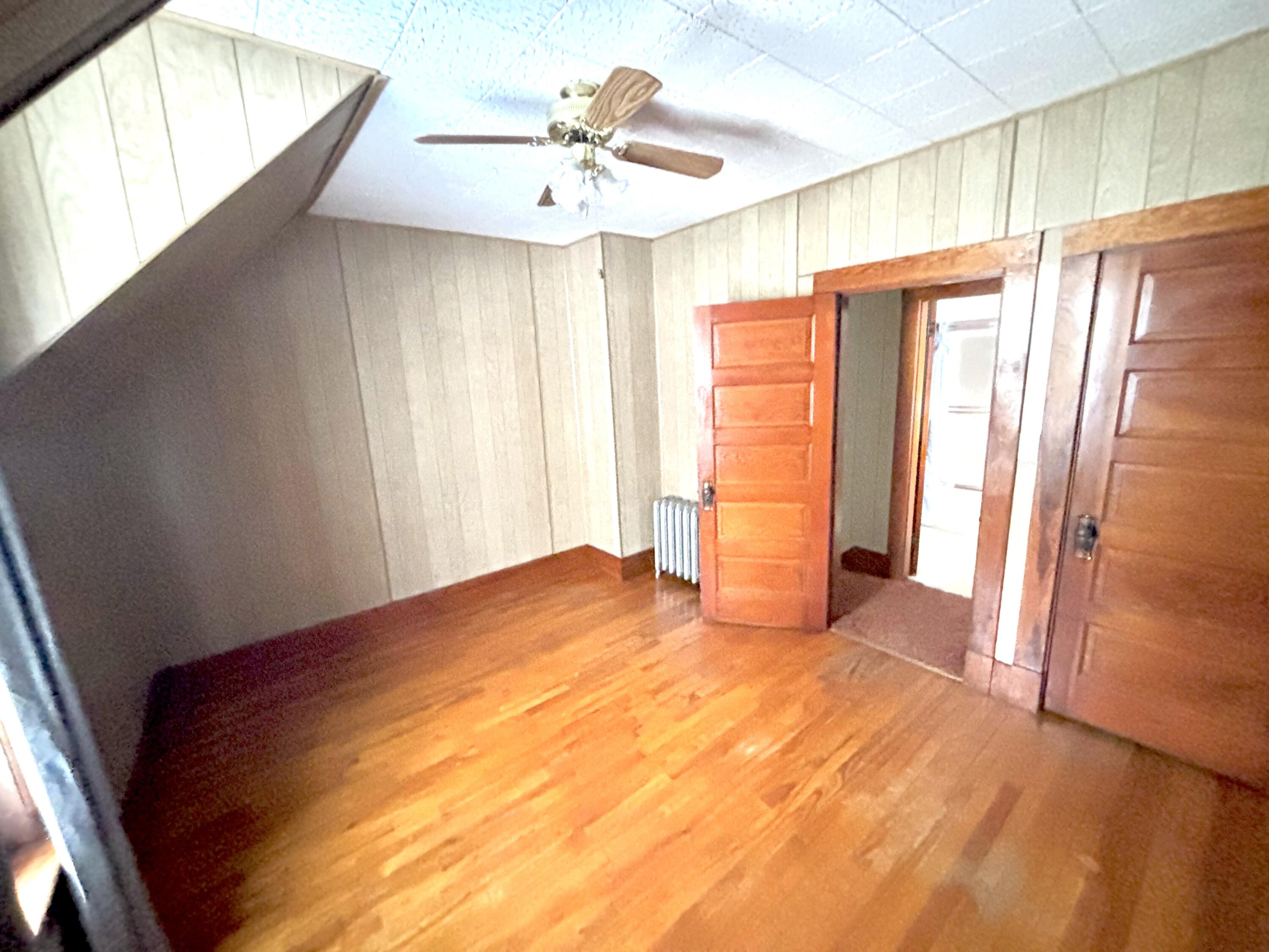 34 Lincoln Street, Millinocket, ME, 04462