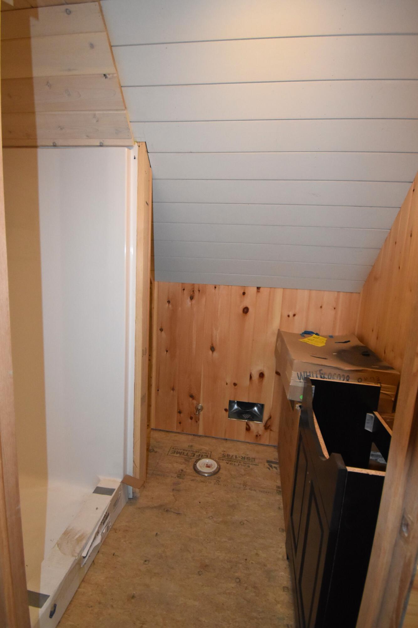 107 Shady Lane, Newport, ME, 04953