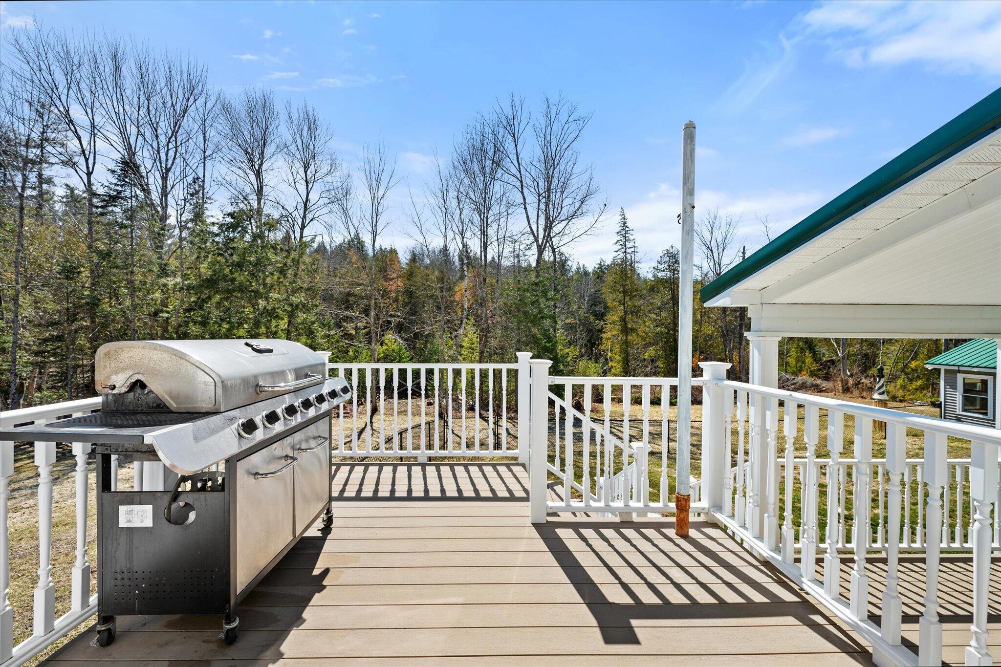 32 Charles Drive, Holden, ME, 04429