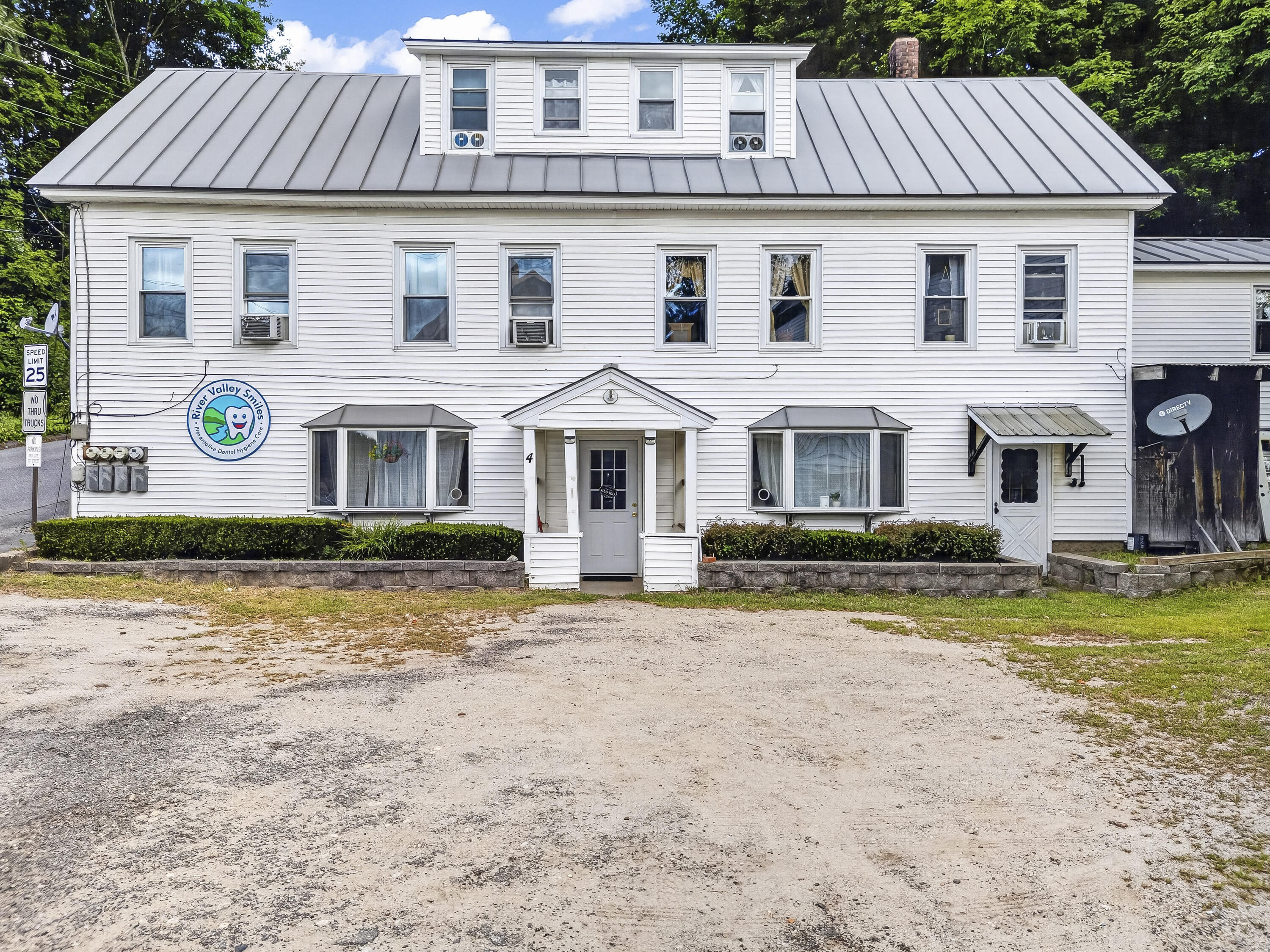 Photo of 5 High Street Dixfield ME 04224