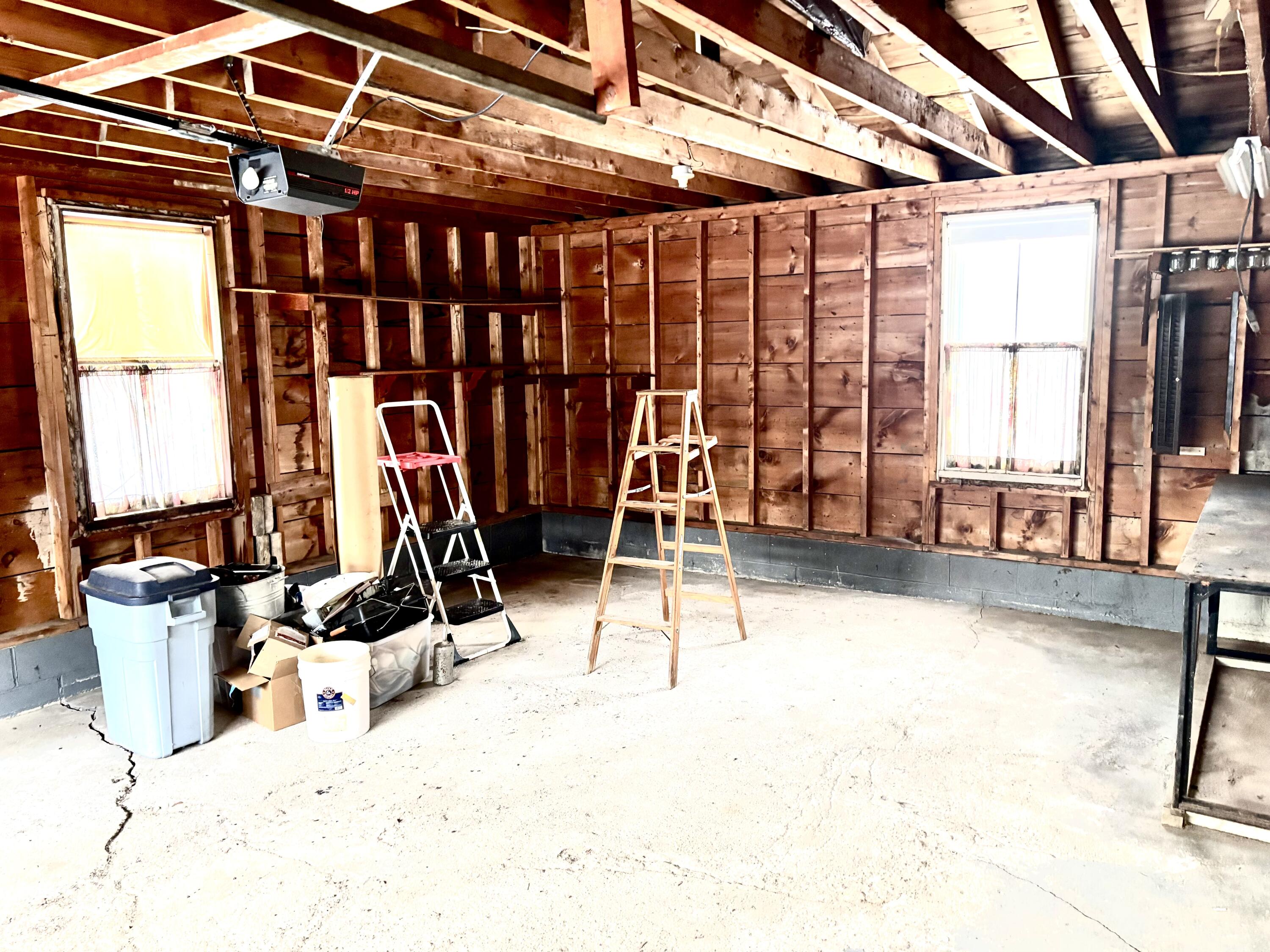 34 Lincoln Street, Millinocket, ME, 04462