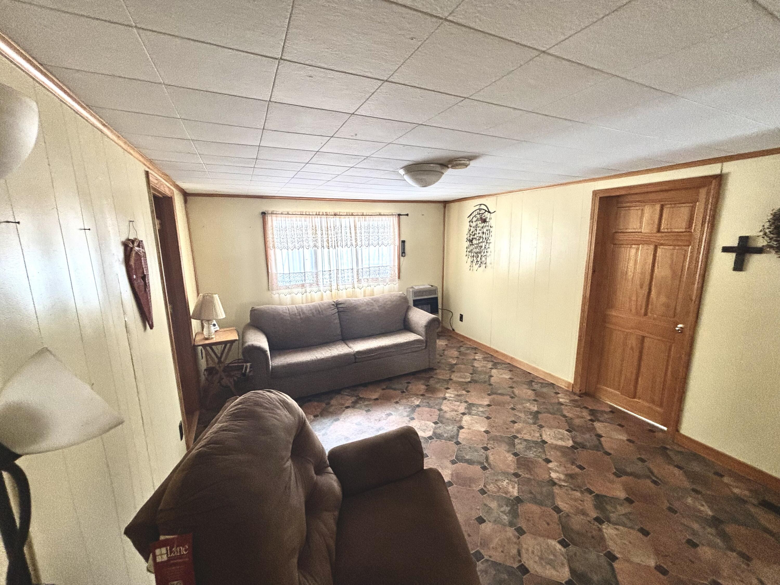 6 Horseshoe Road, Medway, ME, 04460